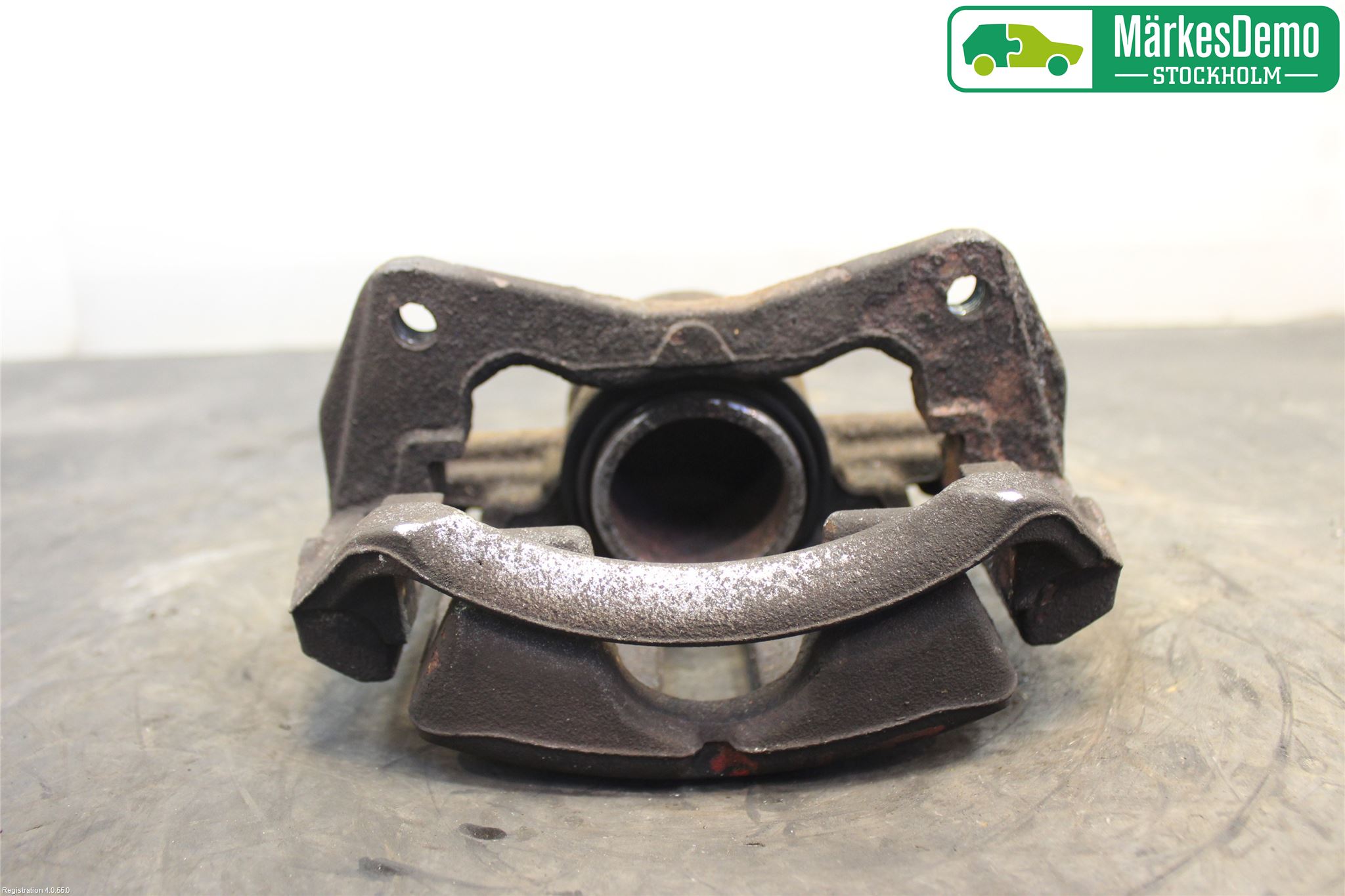 Mitsubishi COLT   04-08 Bremsecaliper Foran Venstre