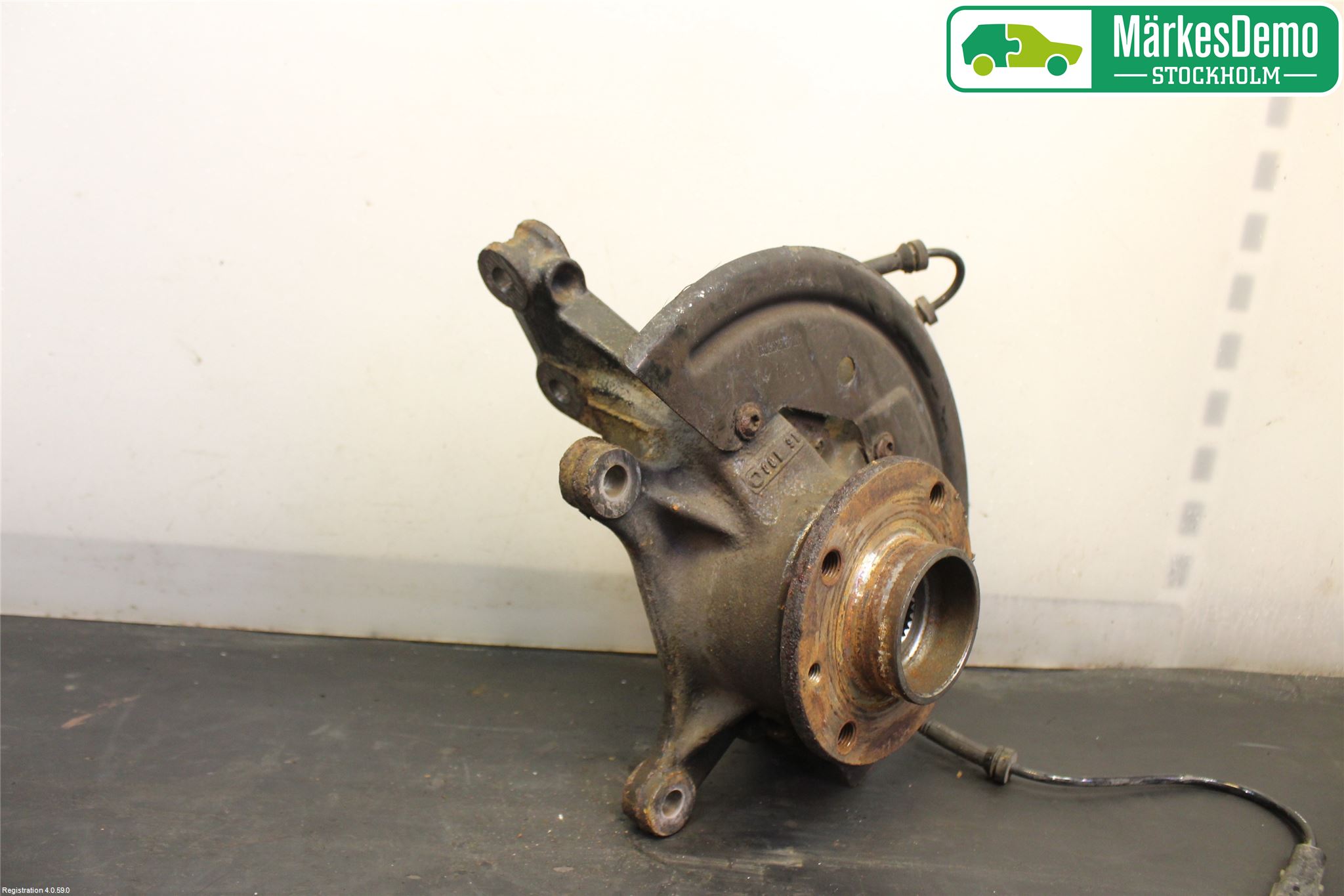 Renault CAPTUR 13-19 Spindel Vf