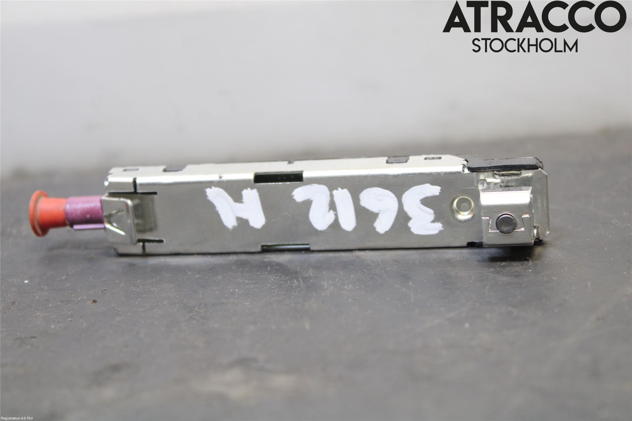 Volkswagen VW GOLF / E-GOLF VII 13-20 Stereo Antenneforsterker