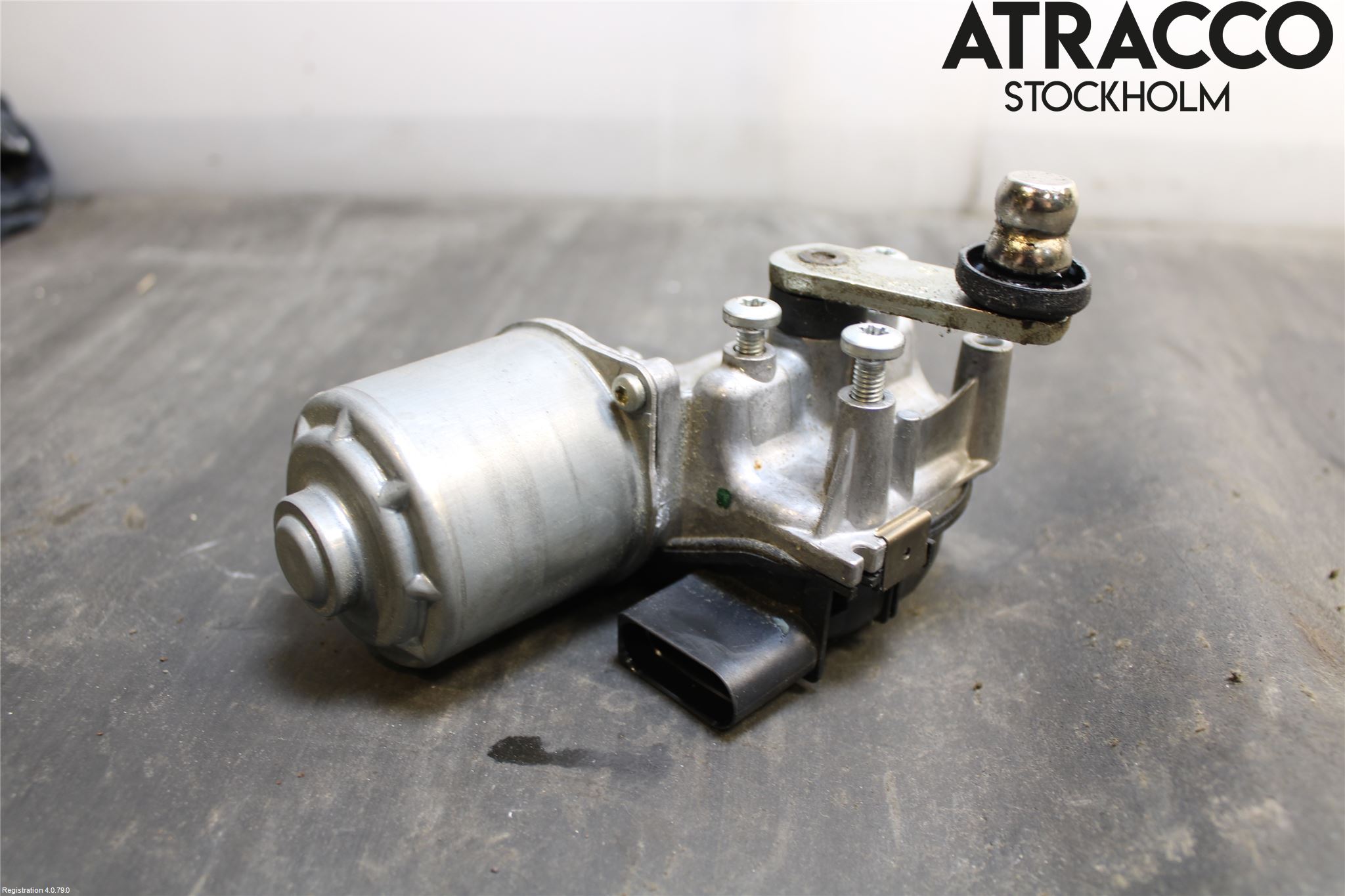 Mercedes-Benz MB E-KLASS (W213) 16-23 Viskermotor Frontrute