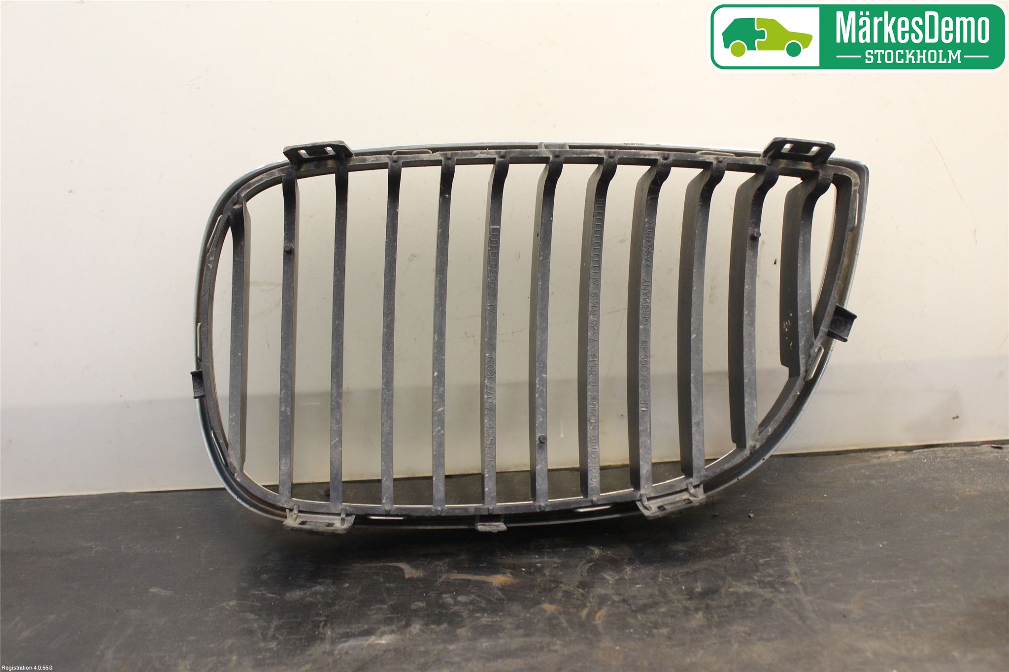 BMW 1 E87/81 5D/3D 03-11 Grilldel Høyre