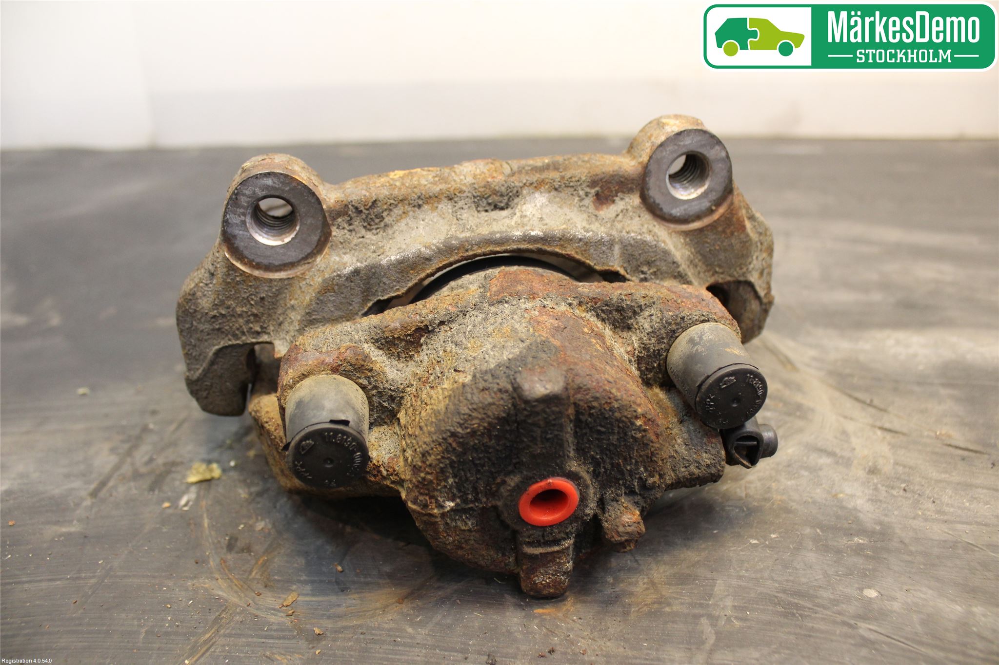 Saab 9-3 VER 2 Bremsecaliper Foran Høyre
