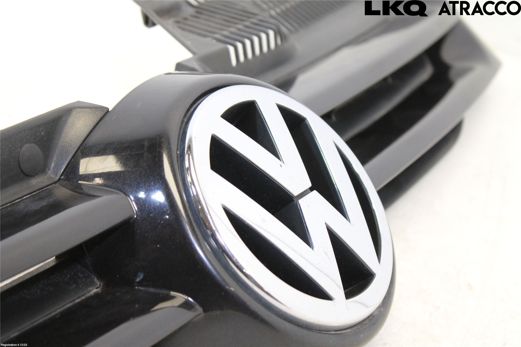 Volkswagen VW GOLF V 04-09 Grill Komplett