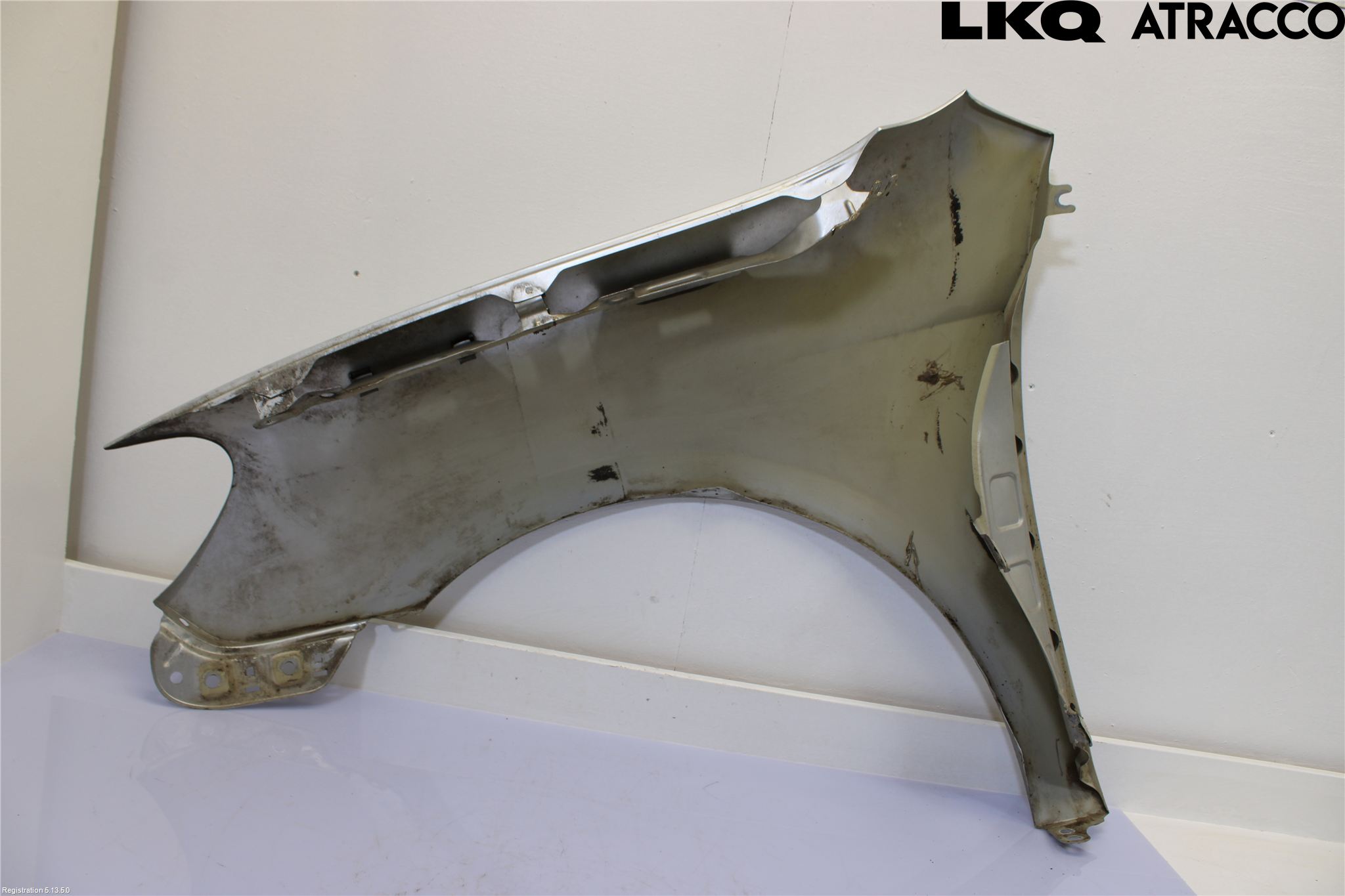 Volkswagen VW GOLF VI 09-13 Skjerm Foran Høyre