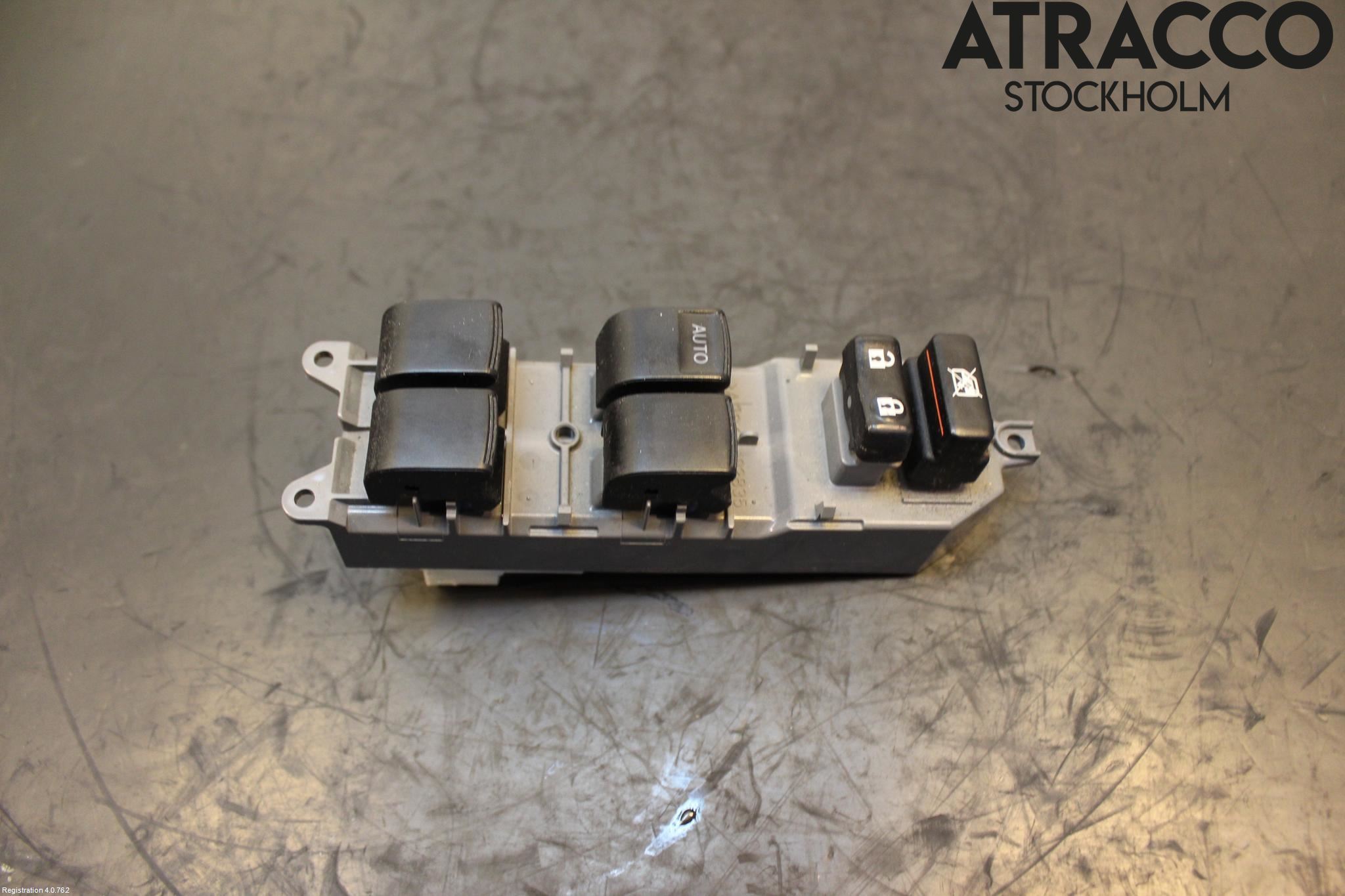 Toyota AURIS 13-19 Bryter Vindusheis