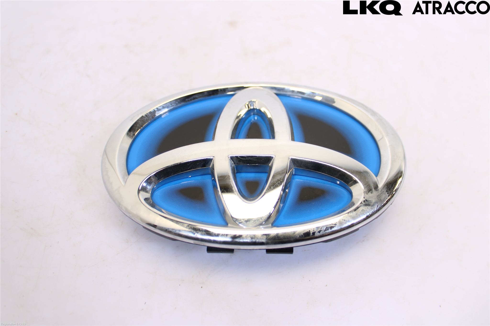 Toyota YARIS XP130 15-20 Emblem