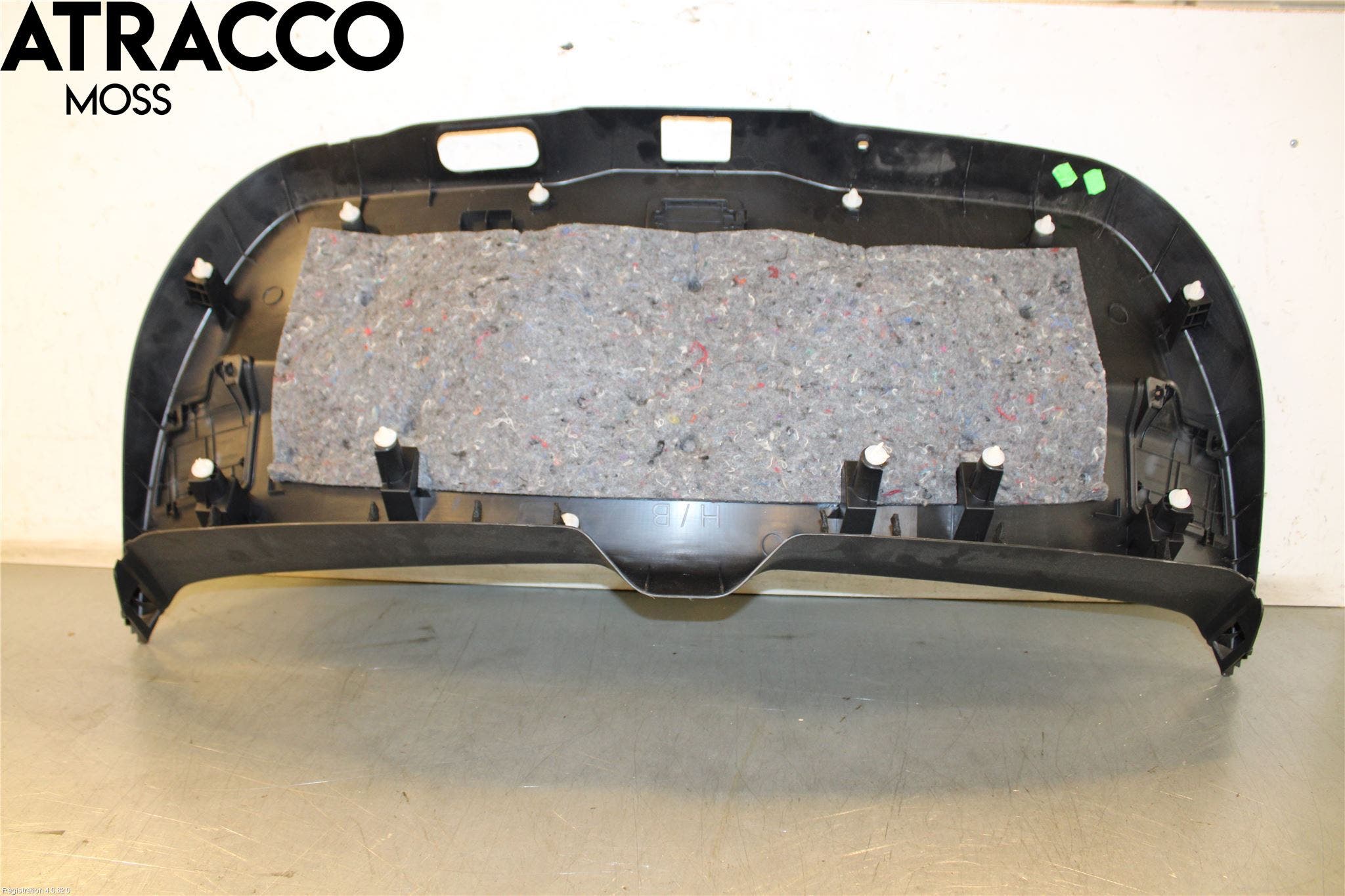 Toyota AURIS 13-19 Innr Bagasjeromkledsel