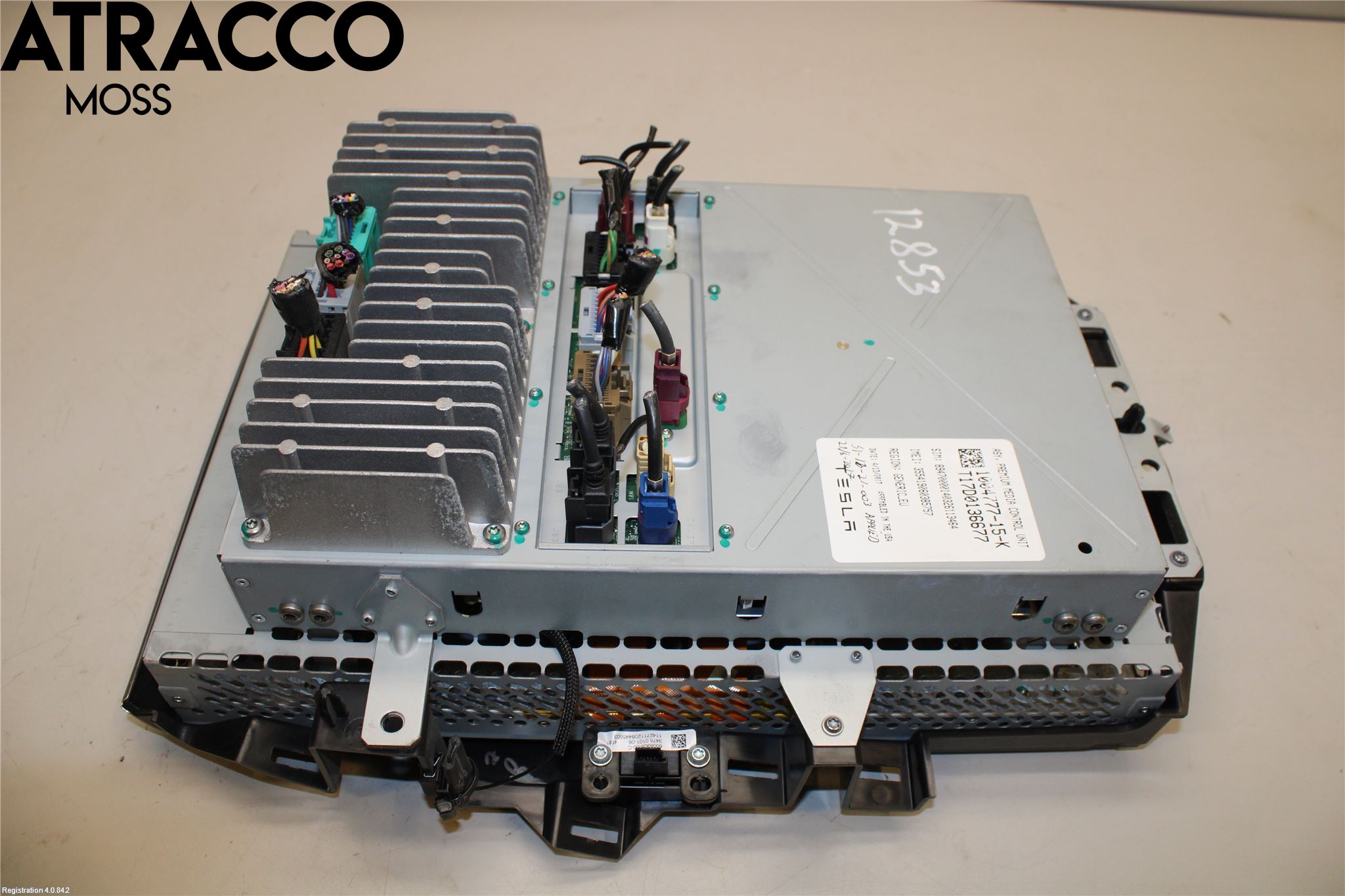 Tesla MODEL S 13- Instrumentkonsoll Midt