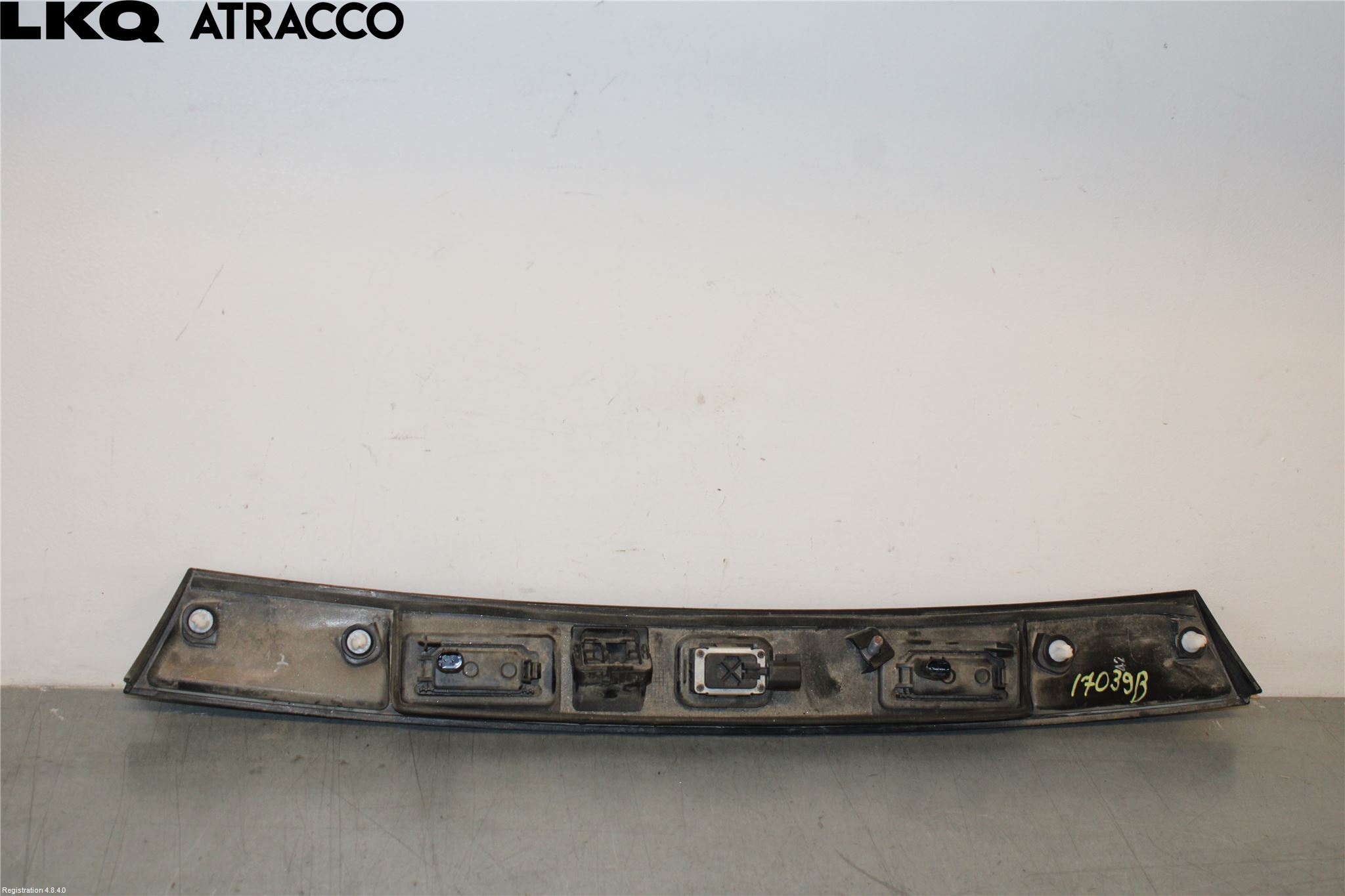 Jaguar I-PACE 18- Støtfanger Bak Midt Del