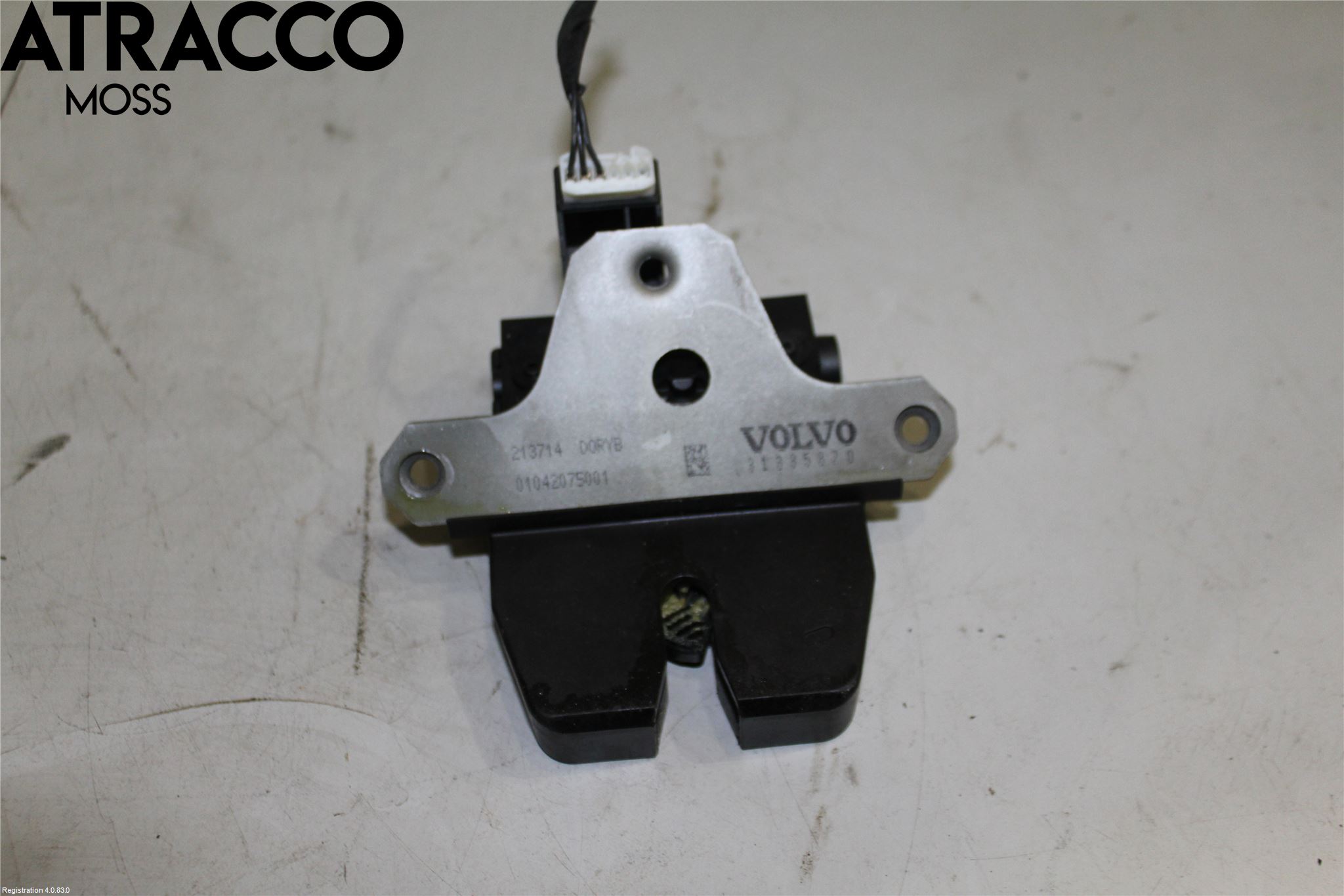 Volvo V40 12-19 Bakluke-Lokk Låsekasse