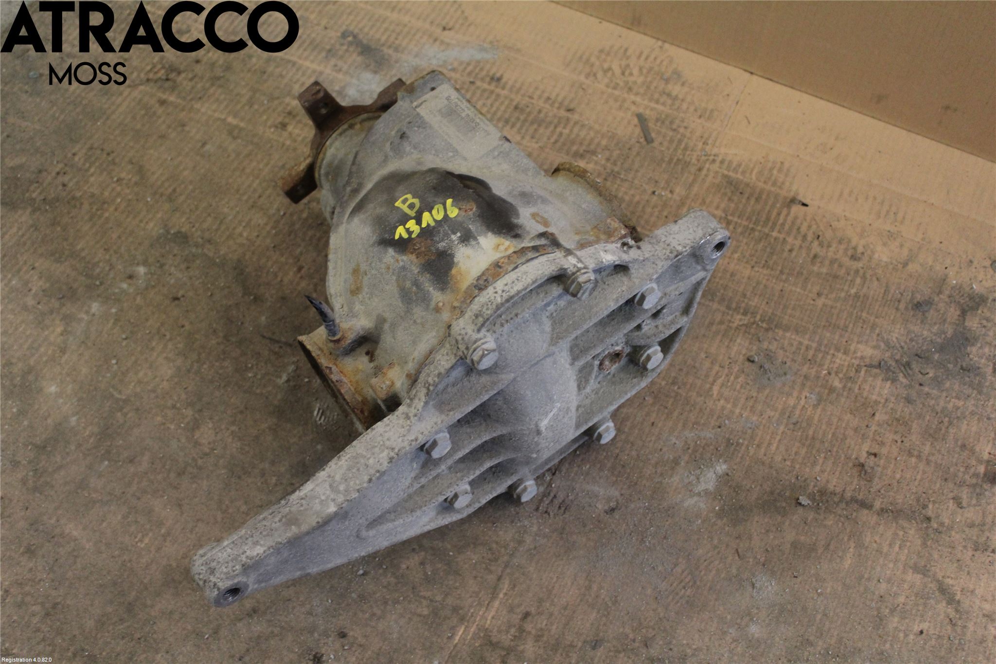 Mercedes-Benz MB VITO/V-KLASS (W640,W447,W448) 14- Bakaksel Kardang Bak -Diff