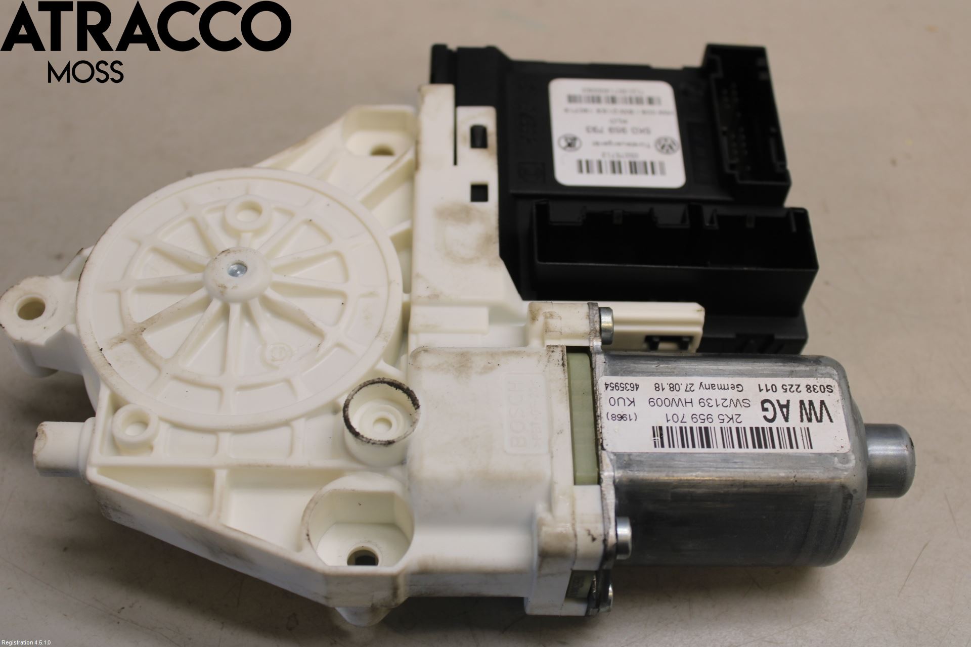 Volkswagen VW CADDY      04-10 Vindusheismotor