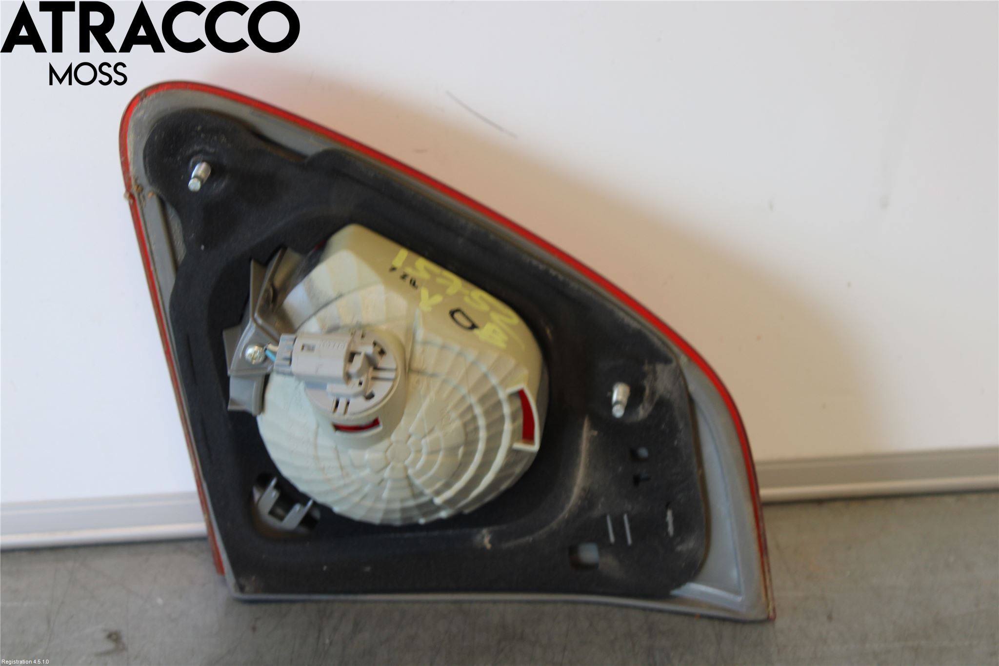 Toyota COROLLA 08-12 Baklykt Venstre  På Luke(Indre