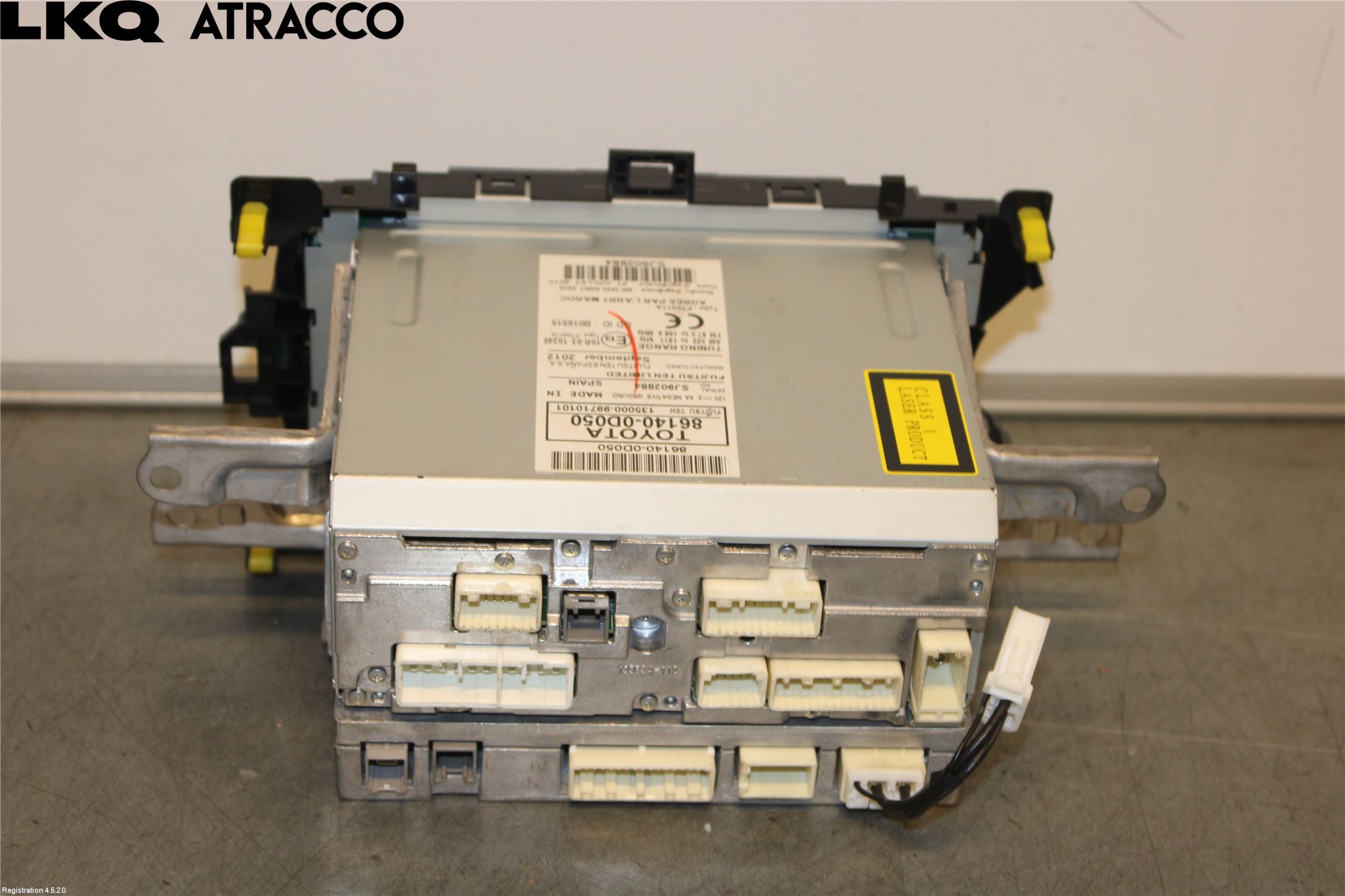 Toyota YARIS XP130 12-14 Stereo Radio