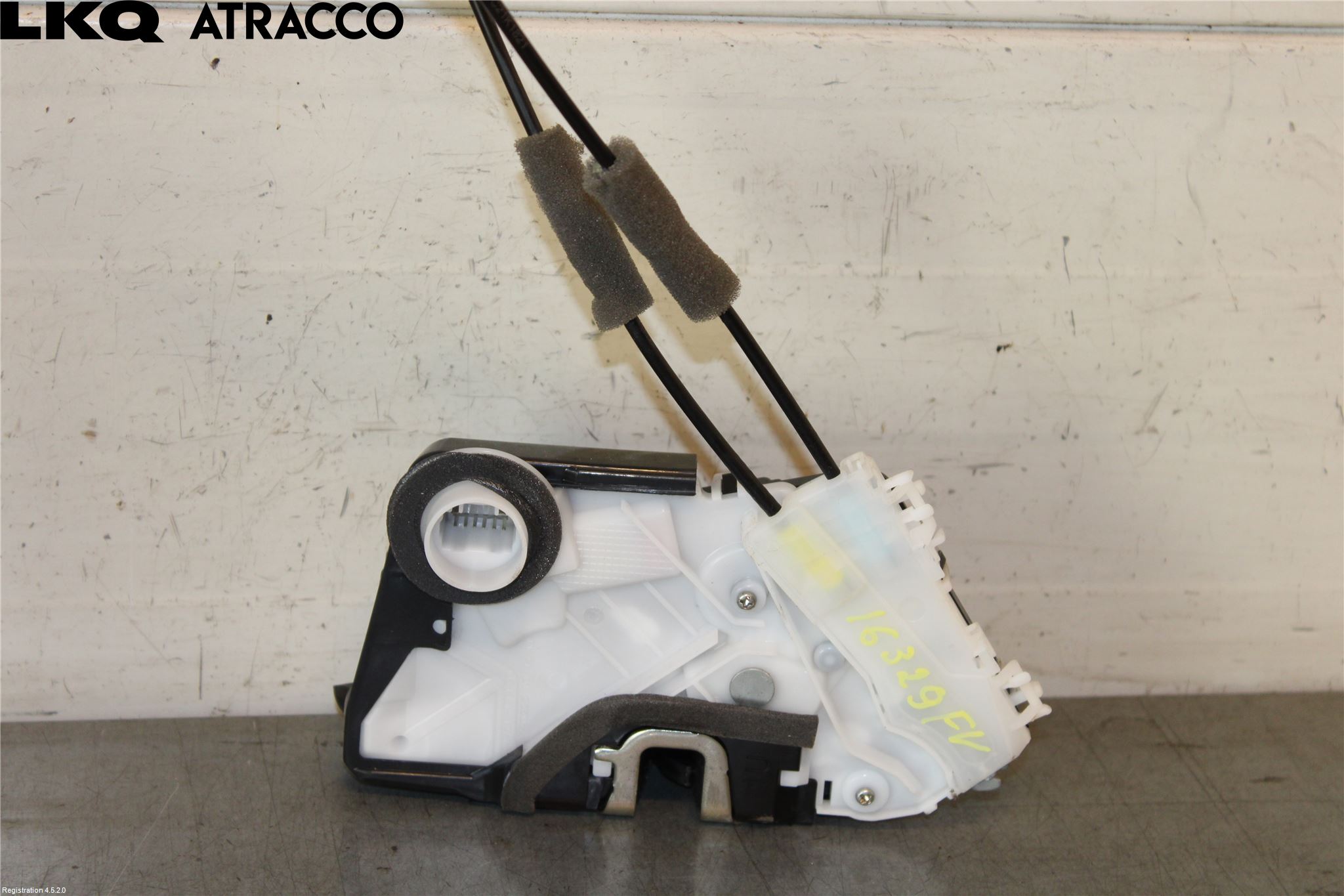 Toyota YARIS CROSS XP21 21- Dørlås - Låsekasse