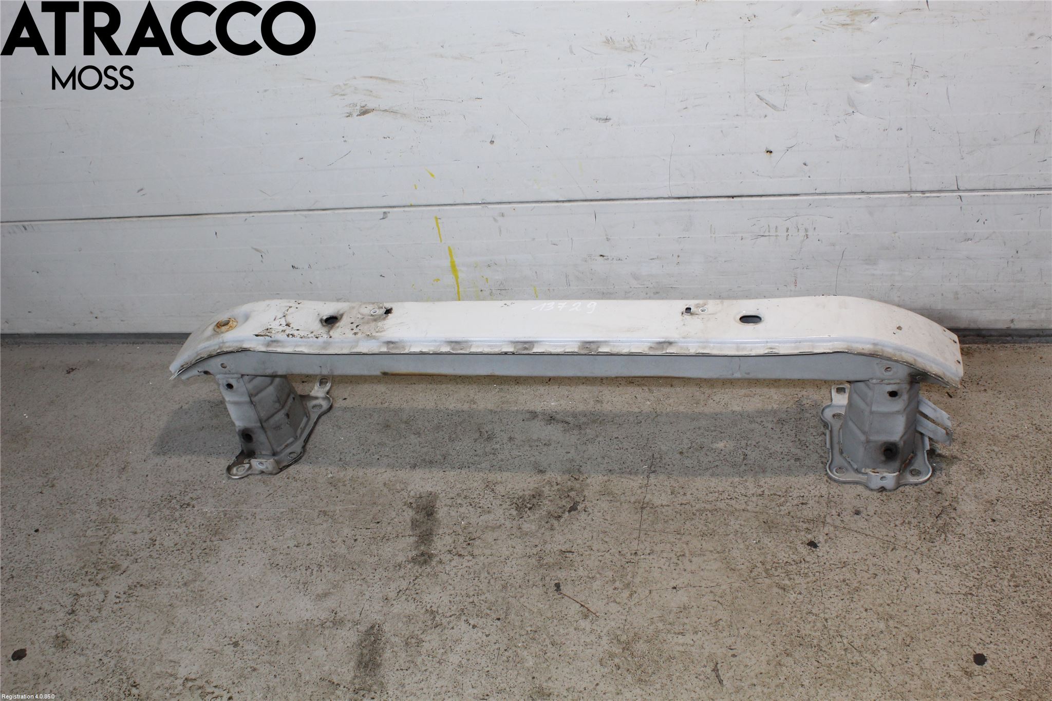 Volvo V50 08-12 Støtfanger Foran Bjelke