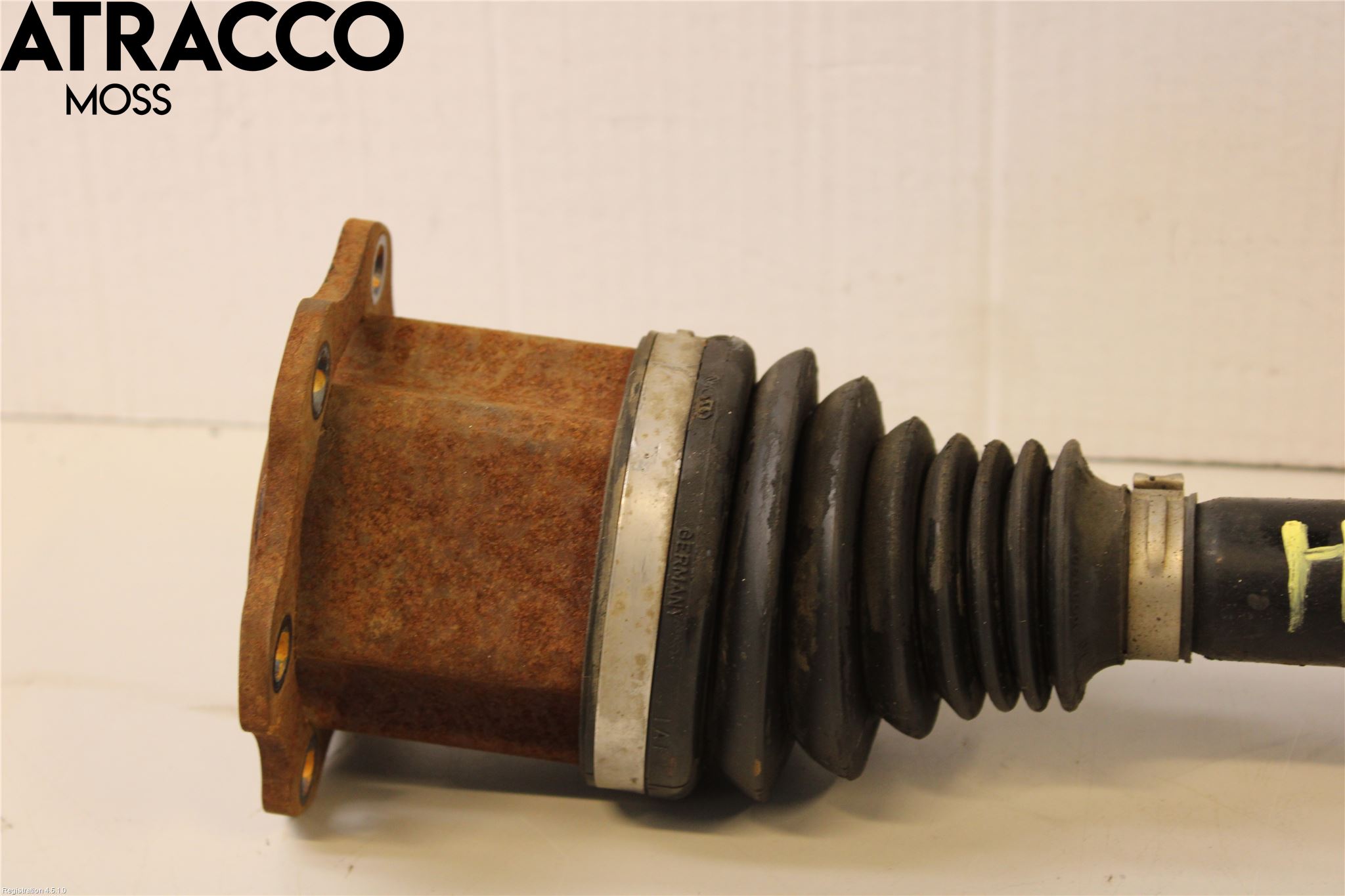 Audi Q5 09-16 Drivaksel Foran Kompl Høyre