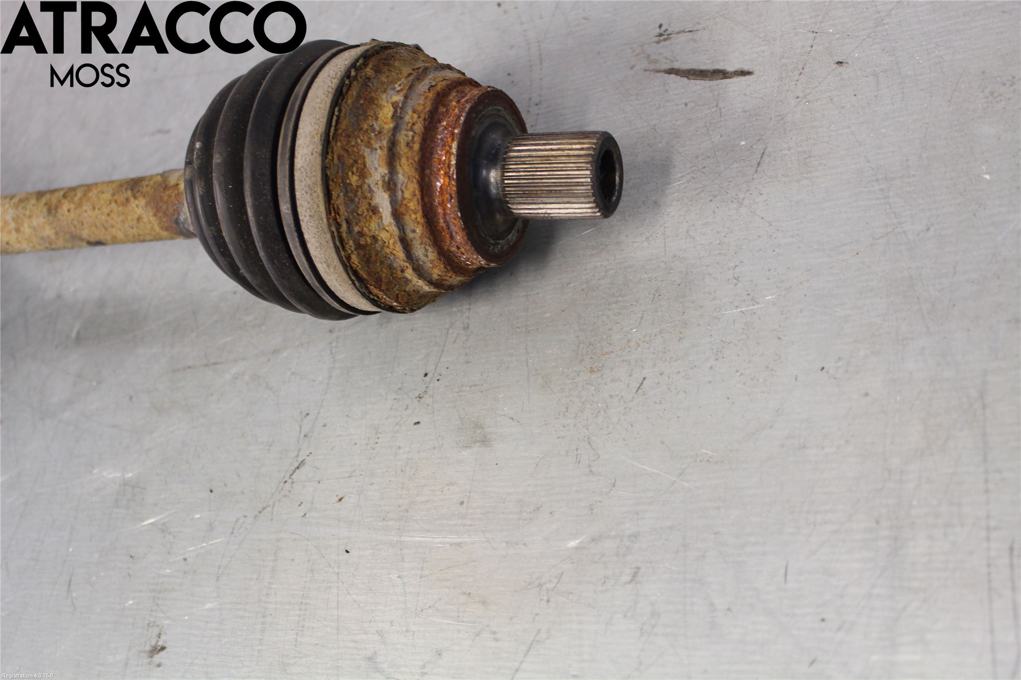 Volkswagen VW GOLF VI 09-13 Drivaksel Foran Kompl Venstre