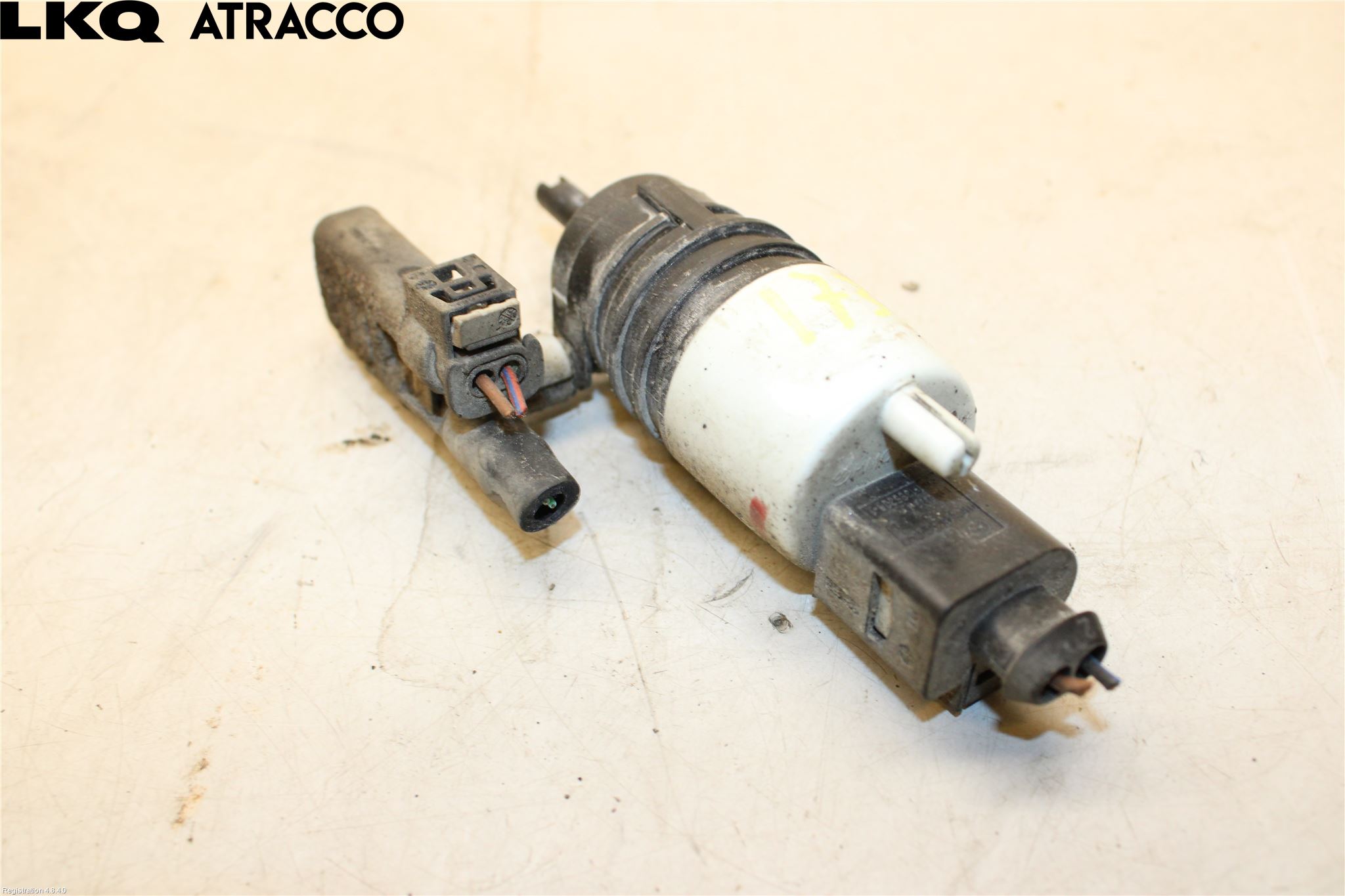 Mercedes-Benz MB C-KLASS (W205) 14-21 Spylerpumpe Frontrute