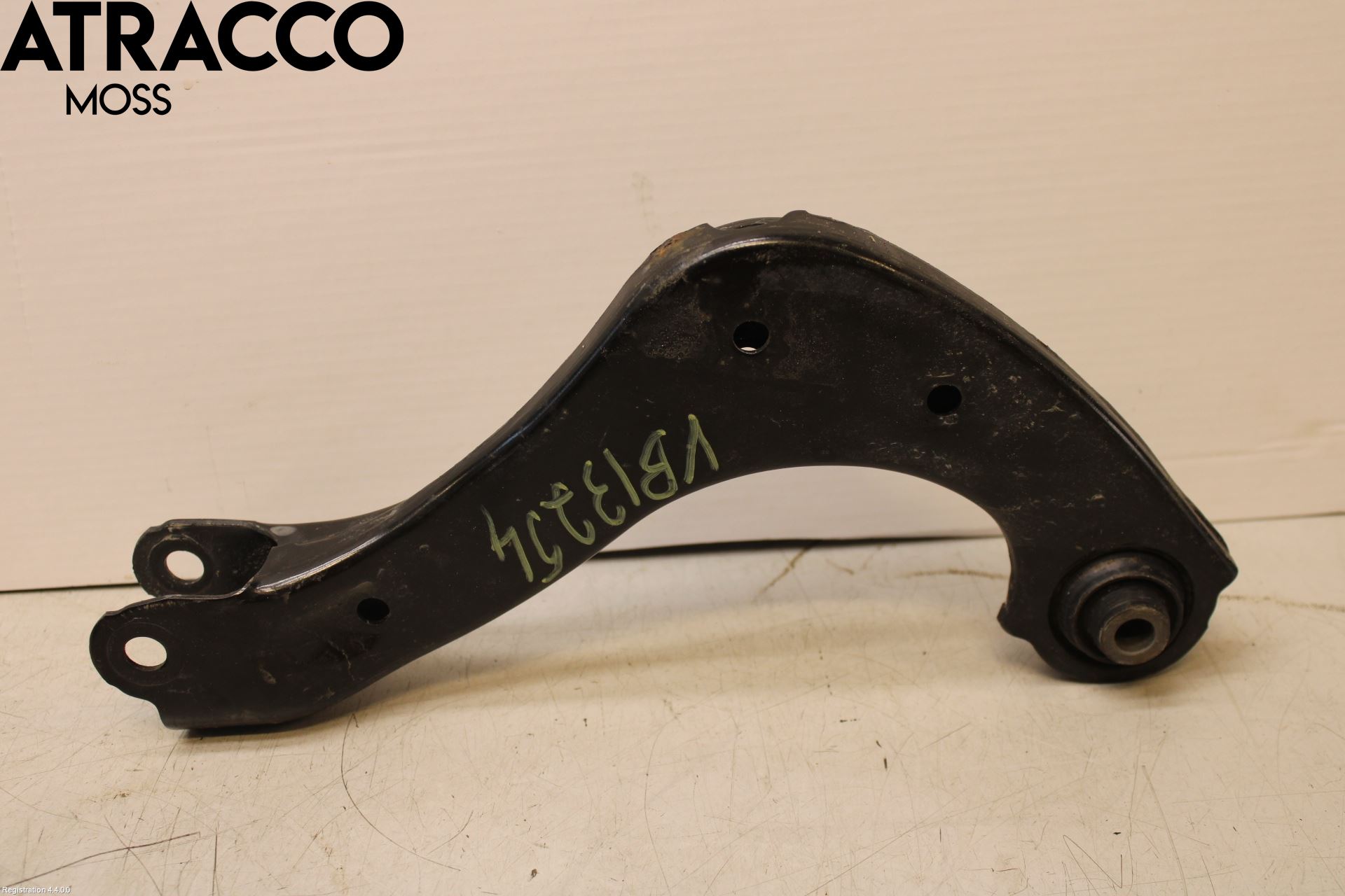 Toyota C-HR 16-23 Bærearm Bak Høyre