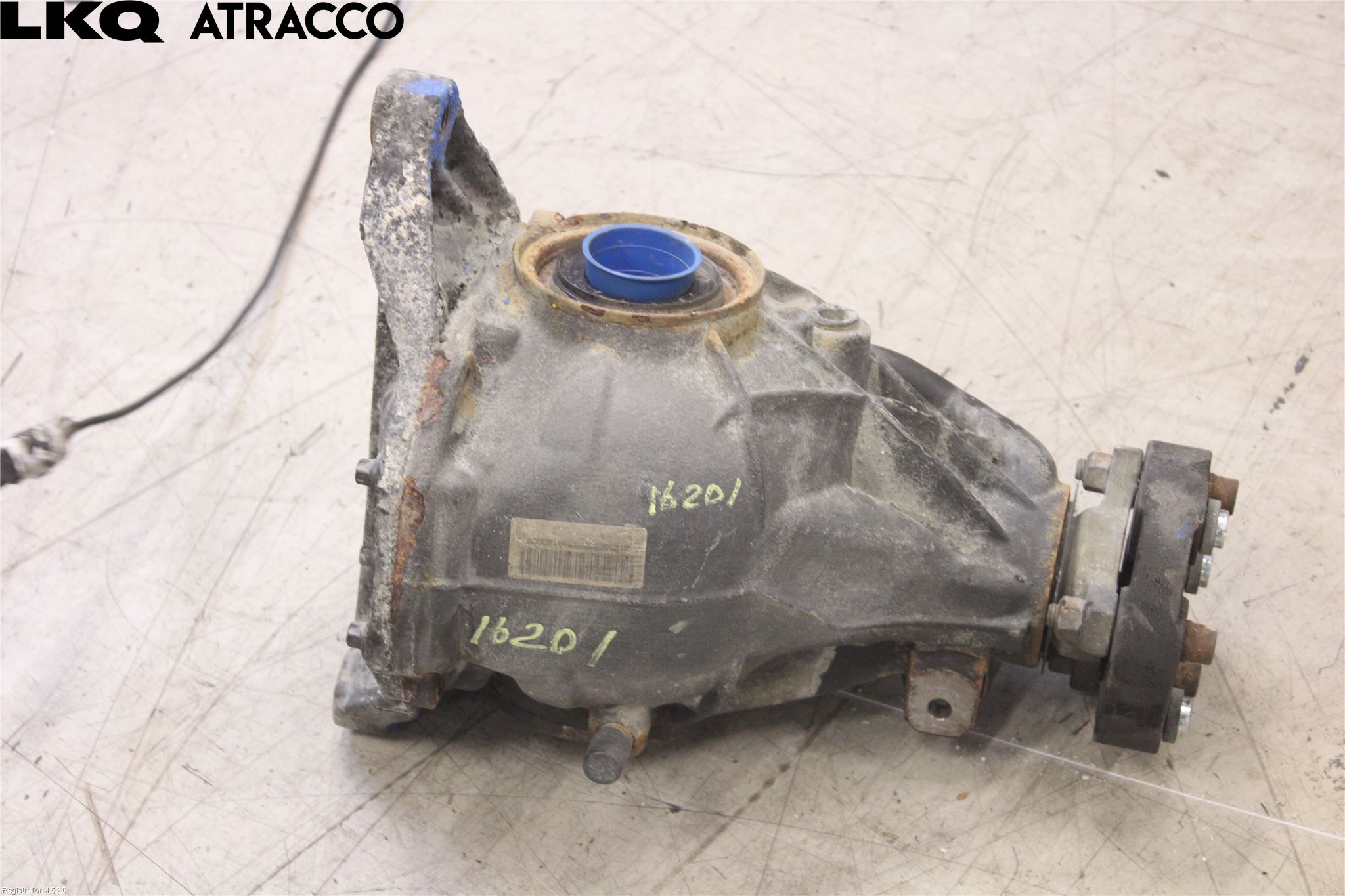 Mercedes-Benz MB E-KLASS (W212) 09-16 Bakaksel Kardang Bak -Diff