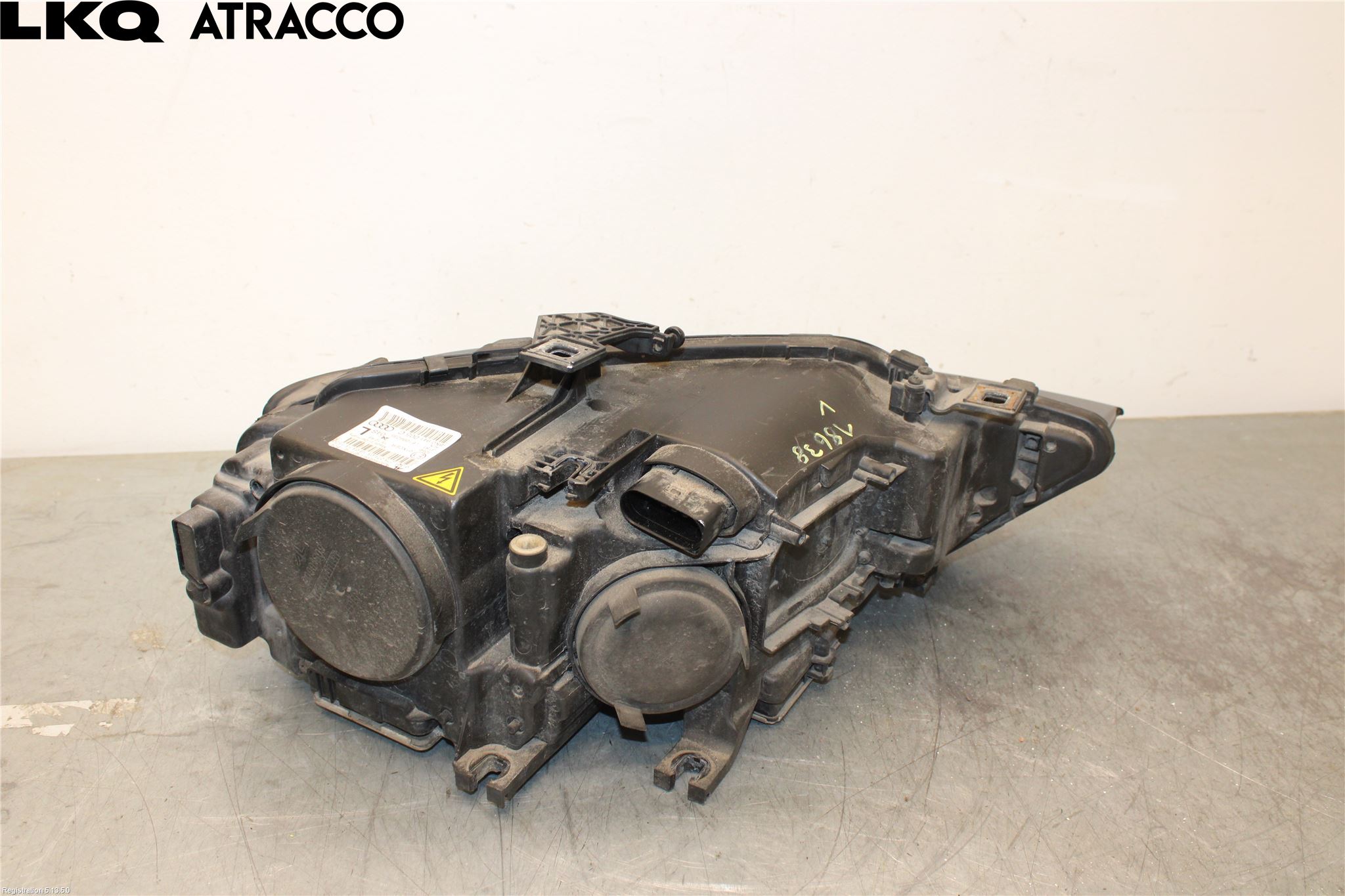 Audi A4 12-15 Frontlykt Venstre