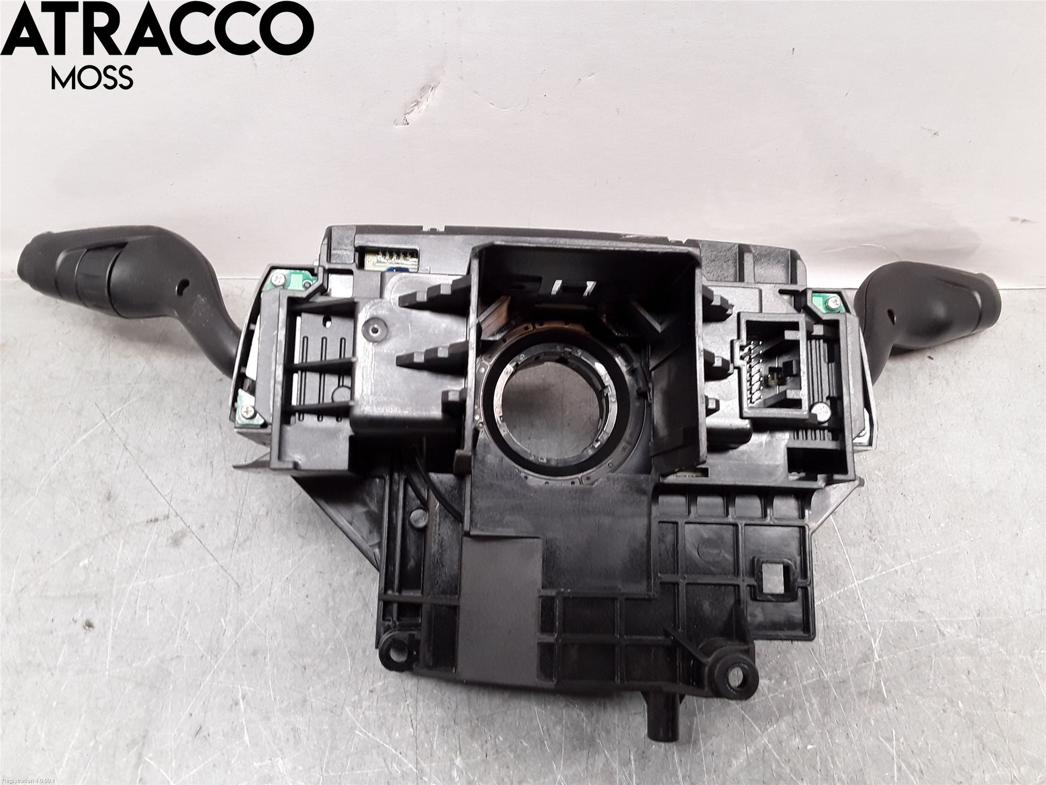 Ford FOCUS 11-14 Bryter Ratt Kombi H Og V