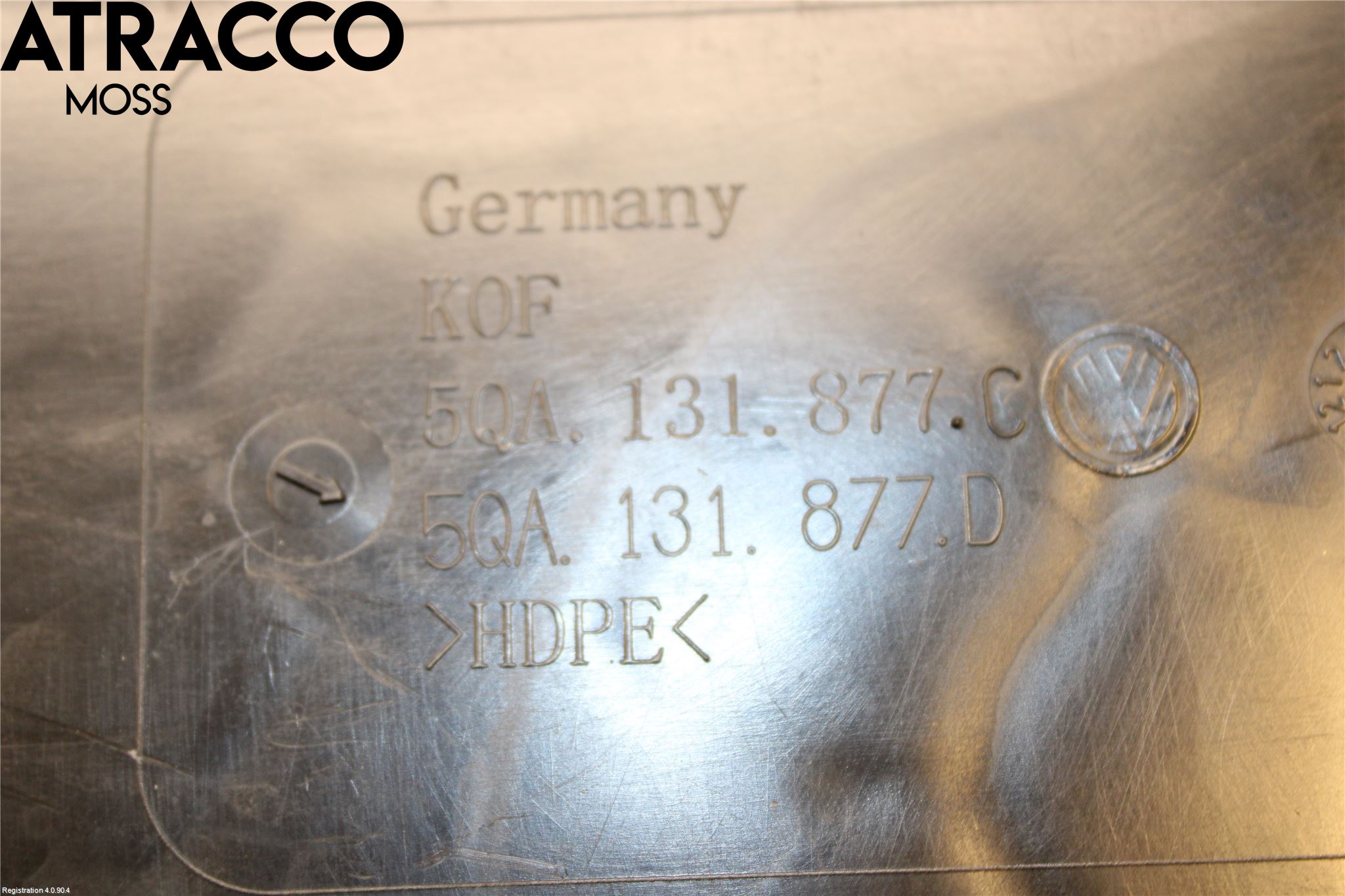 Volkswagen VW TOURAN 16- Adblue Tank