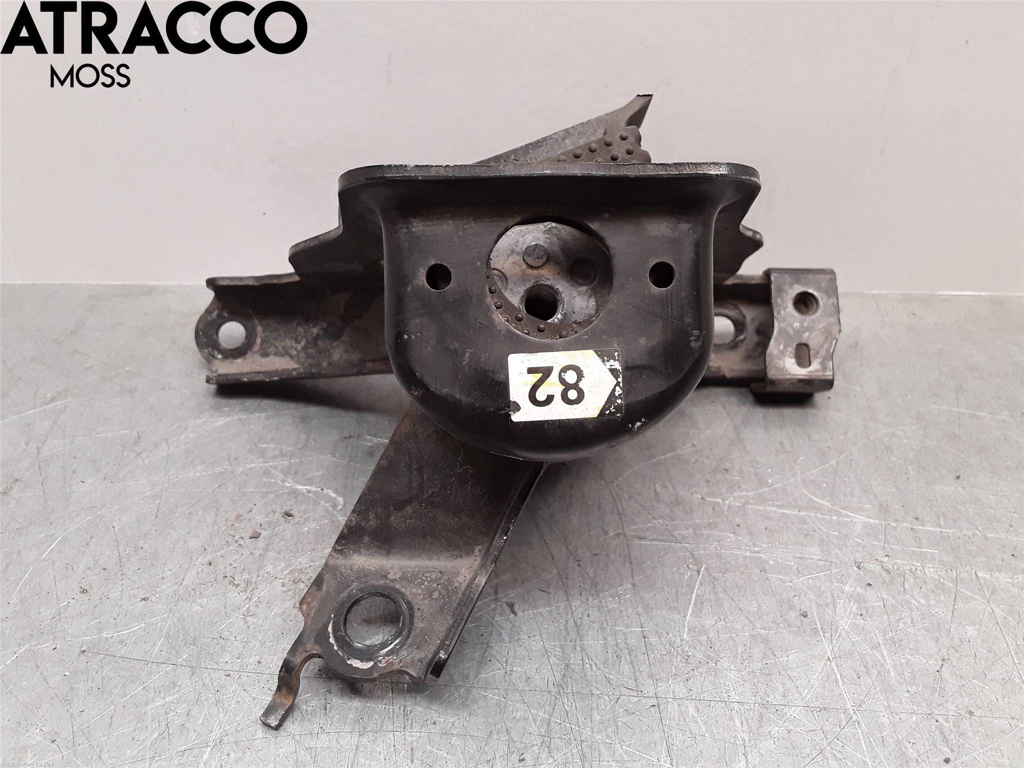 Toyota URBAN CRUISER Motor Feste Gummi