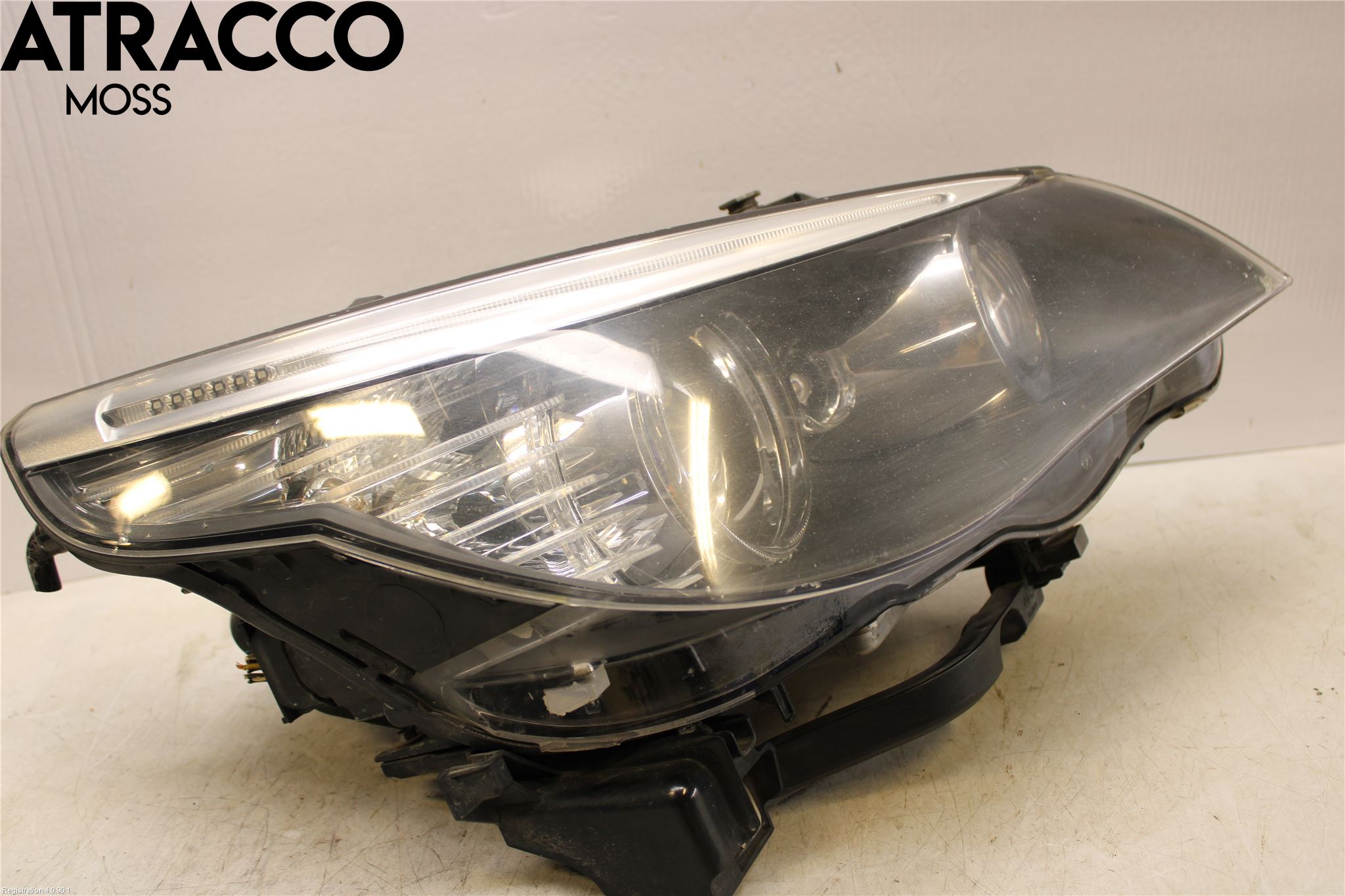 BMW 5 E60/61 Sed/Tou 02-10 Frontlykt Høyre