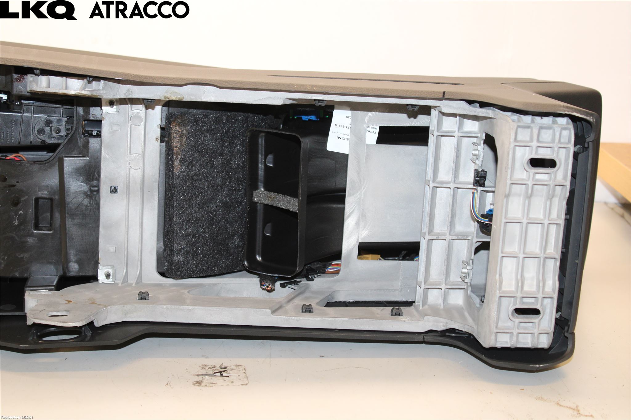 Audi E-TRON, S GE 19- Innr Konsoll-Lomme