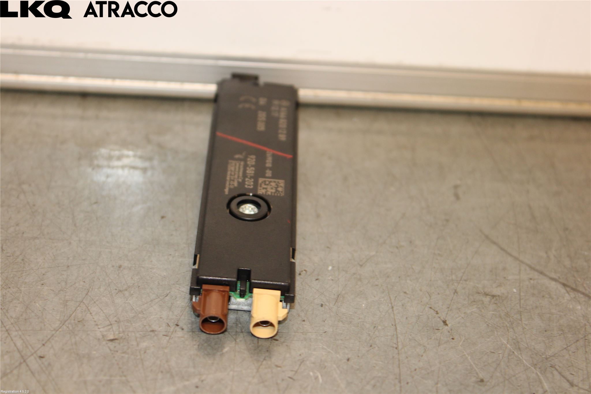 Mercedes-Benz MB ML/GLE-KLASS (W166) 12-18 Stereo Antenneforsterker