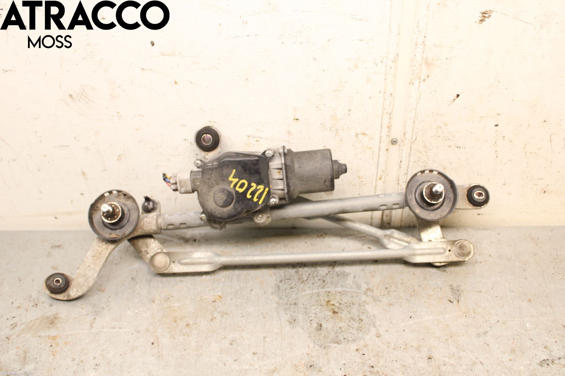 Nissan LEAF 11-17 Viskermotor Frontrute