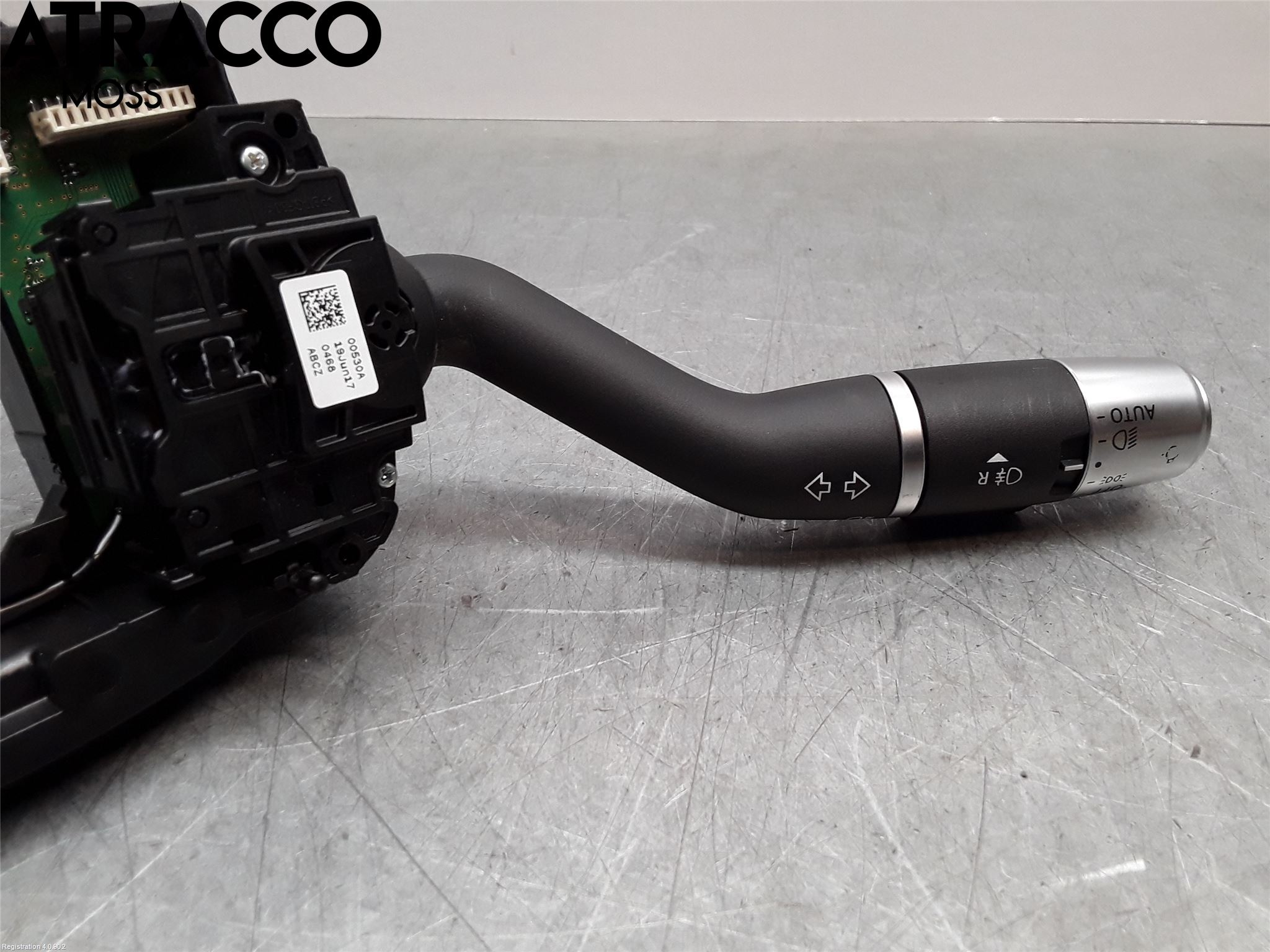 Jaguar I-PACE 18- Bryter Ratt Kombi H Og V