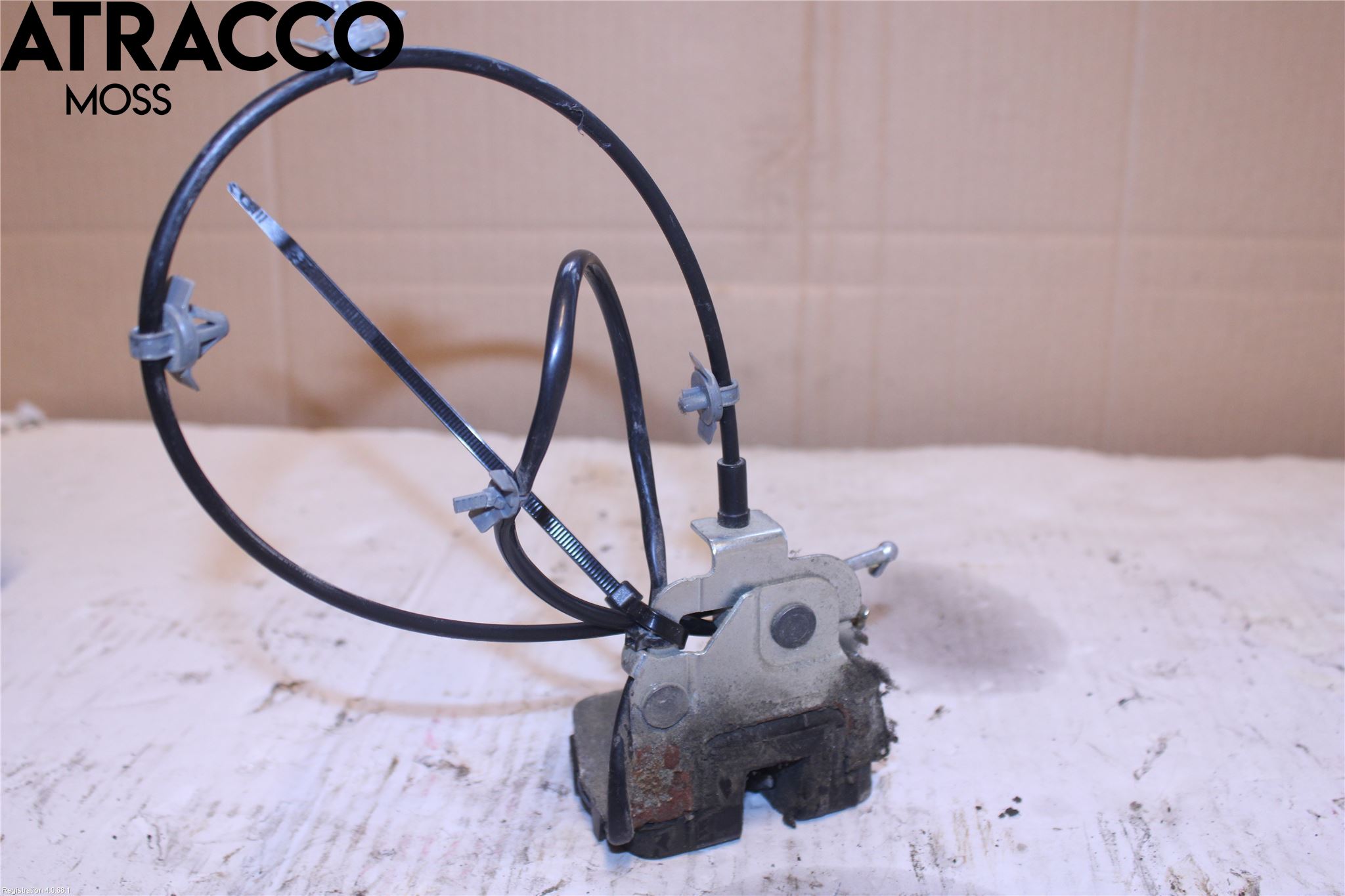 Nissan NAVARA 05-16 Dørlås - Låsekasse