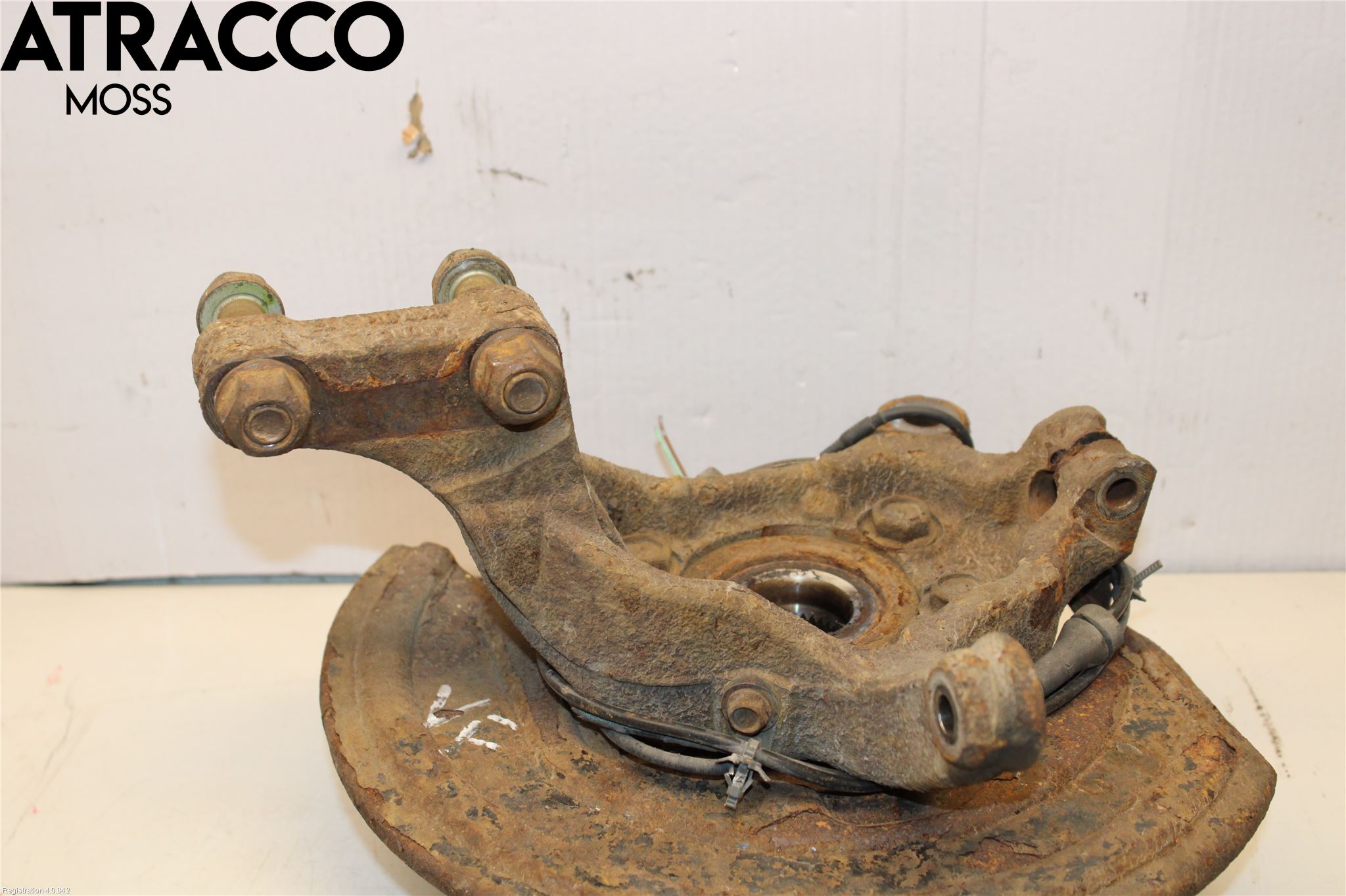 Nissan JUKE 10-14 Spindel Vf