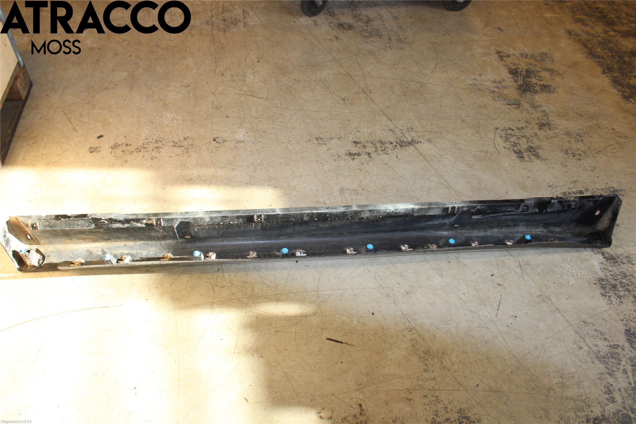 Mitsubishi OUTLANDER 13-21 Kanalskjørt Venstre