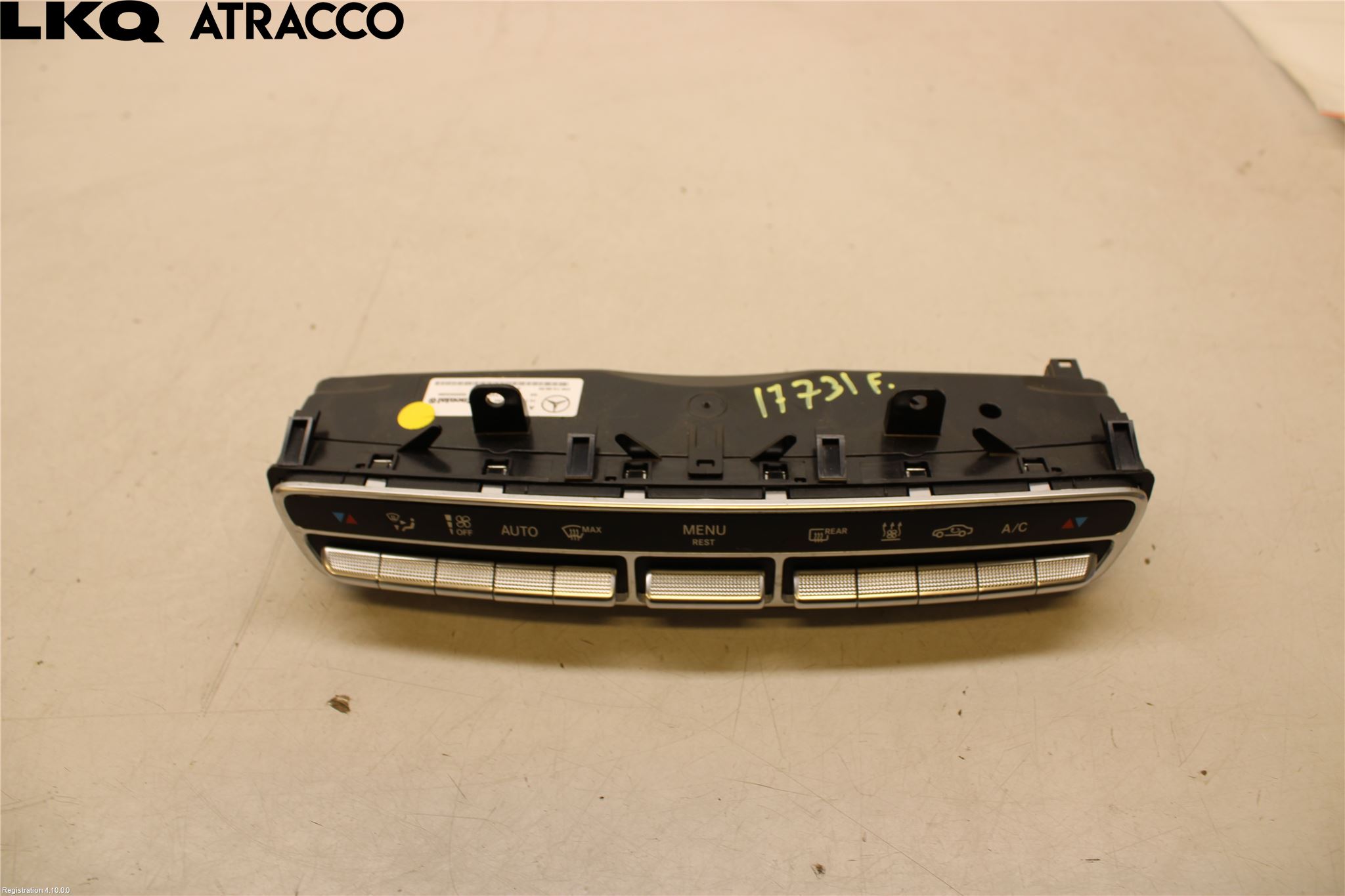 Mercedes-Benz MB C-KLASS (W205) 14-21 Varme Ac Betjening-Display