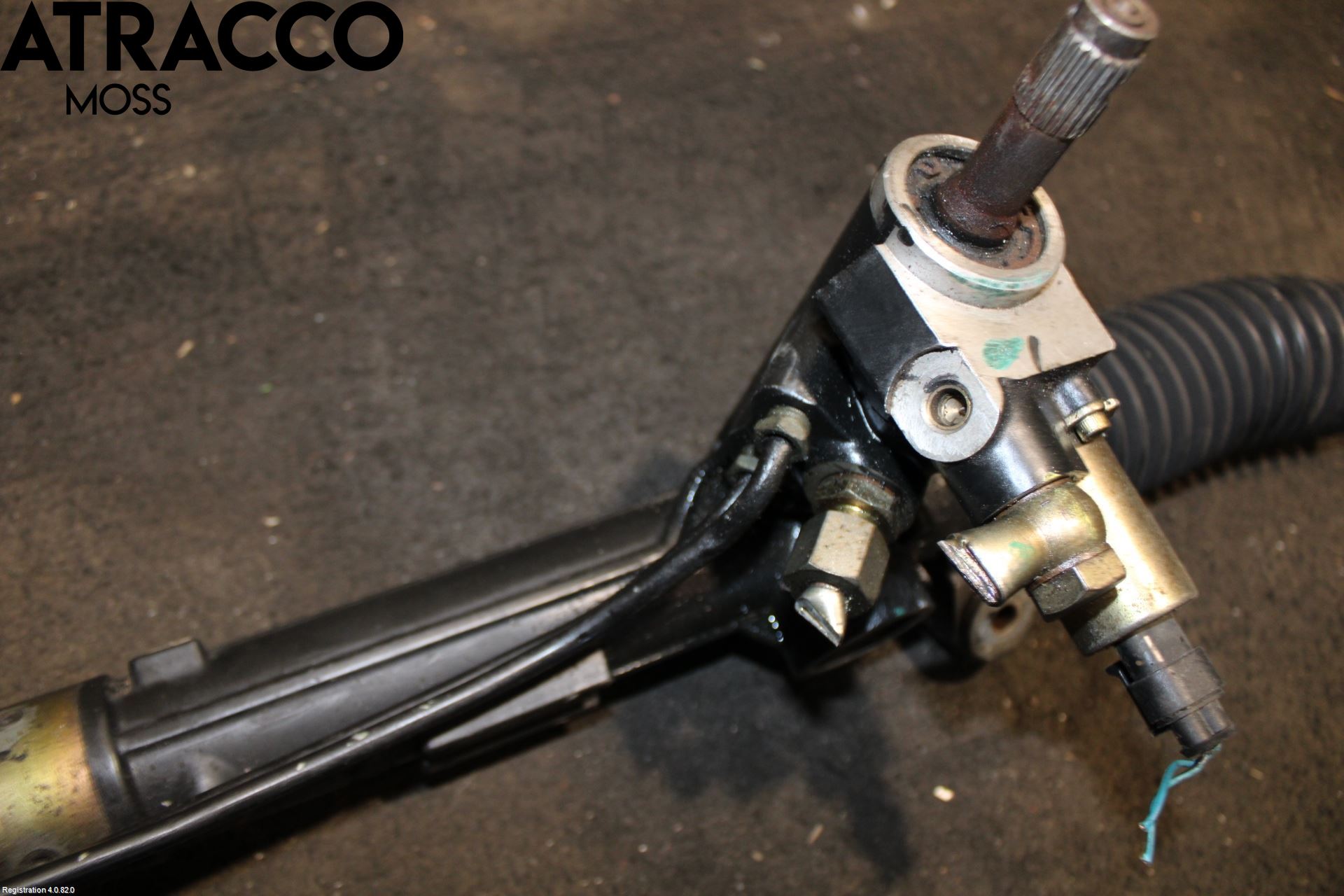 Ferrari ÖVRIGT Servo Snekke - Tannstang