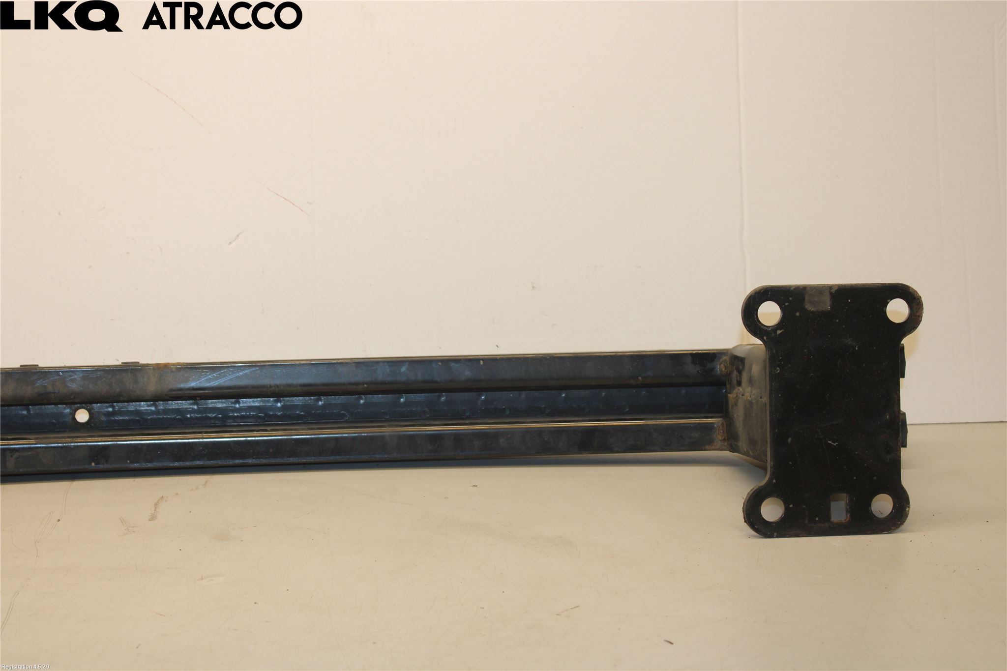 Nissan QASHQAI+2  10-14 Støtfanger Foran Bjelke