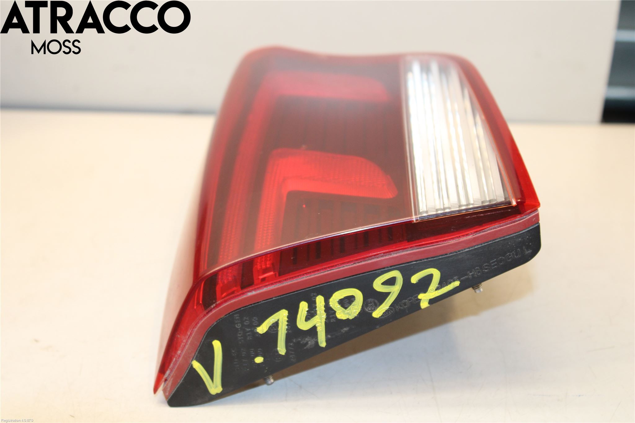 Kia RIO 17- Baklykt Venstre  På Luke(Indre