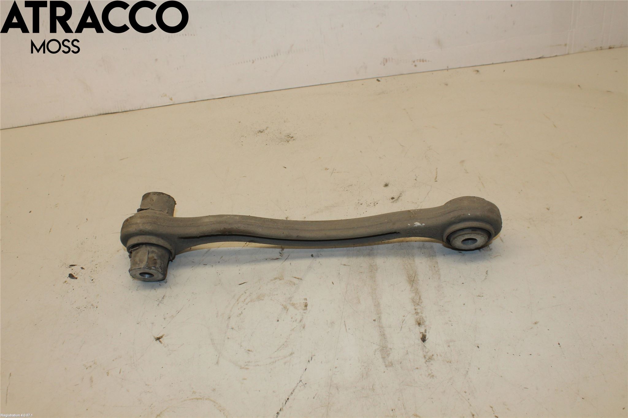 Mercedes-Benz MB E-KLASS (W212) 09-16 Bærearm Bak Høyre