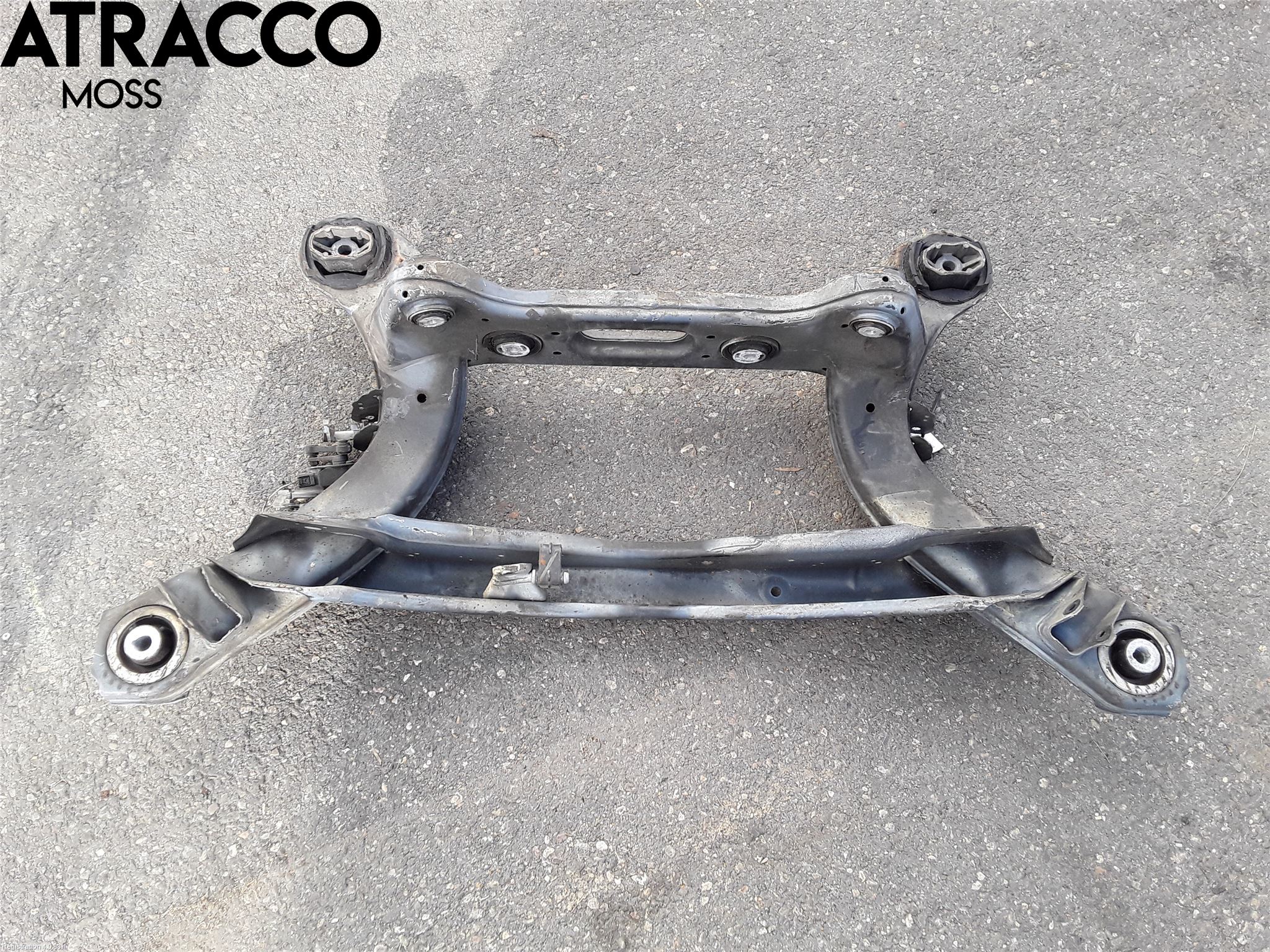 Mercedes-Benz MB E-KLASS (W213) 16-23 Forstillingsbjelke(Tvergående)