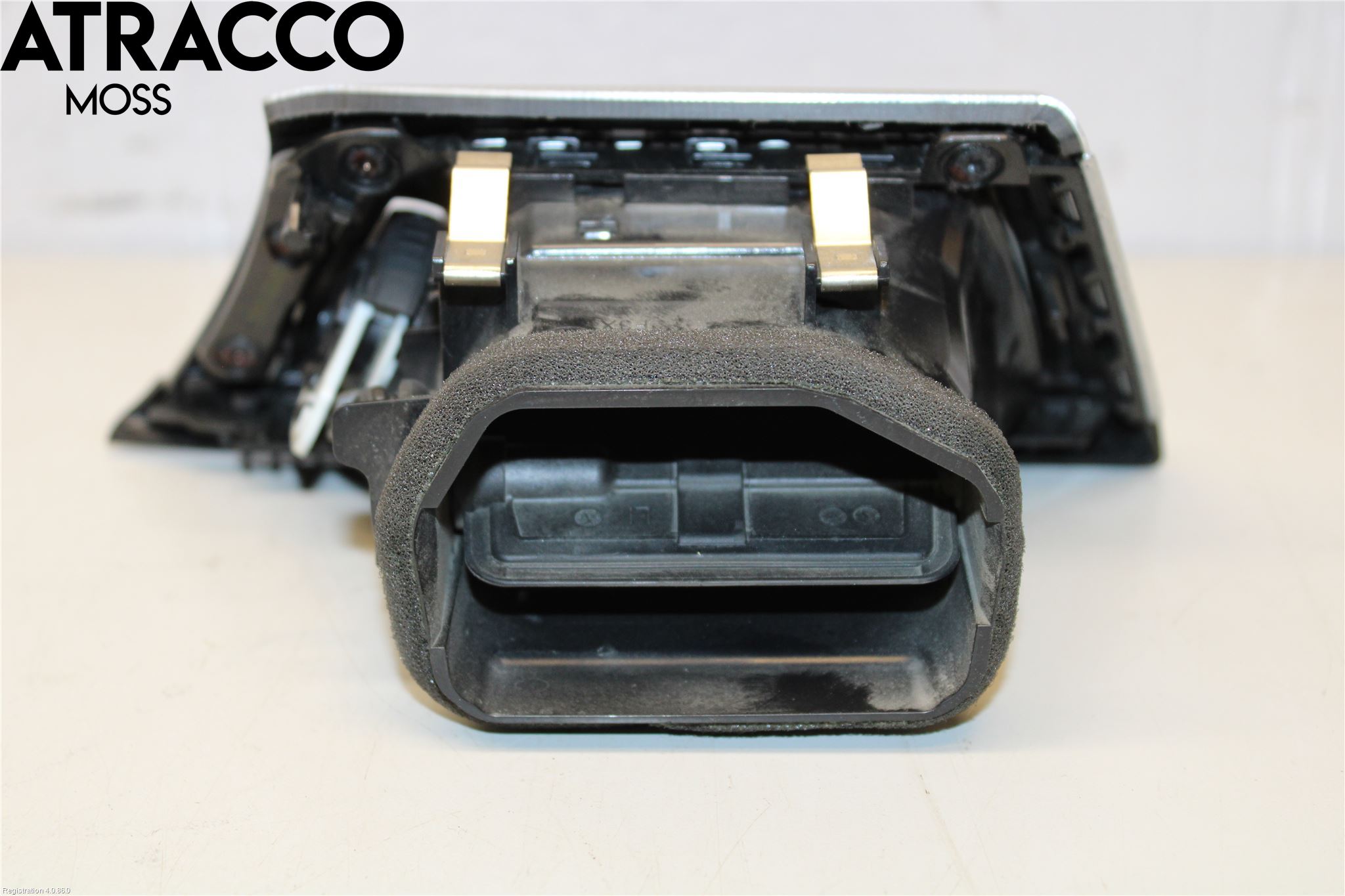 BMW 3 F30/F31/F80 12-19 Dashbord Kanal - Dyse