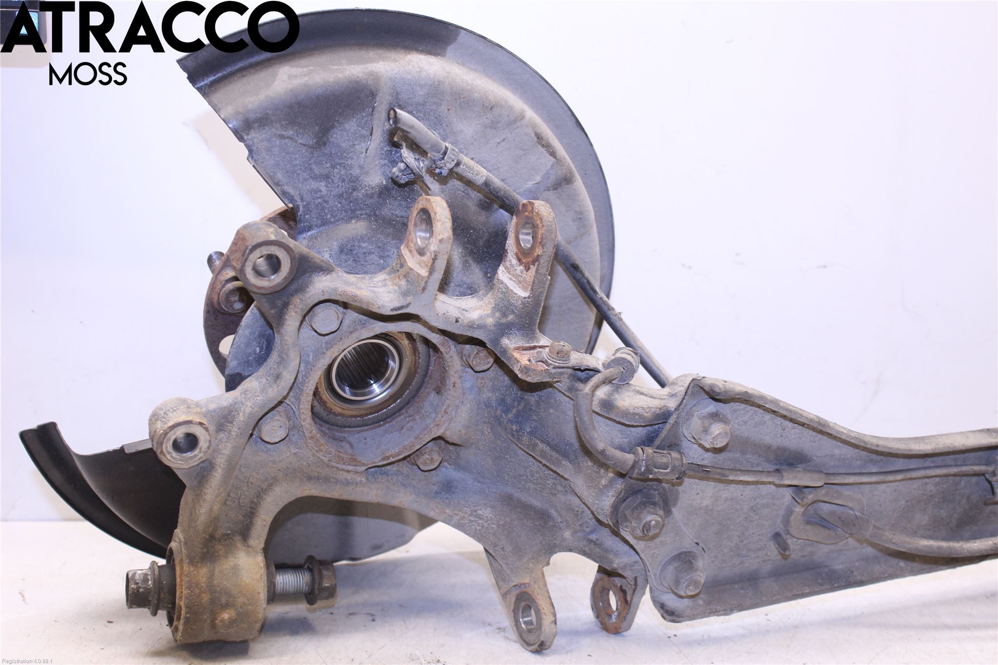 Hyundai TUCSON 05- Spindel Vb