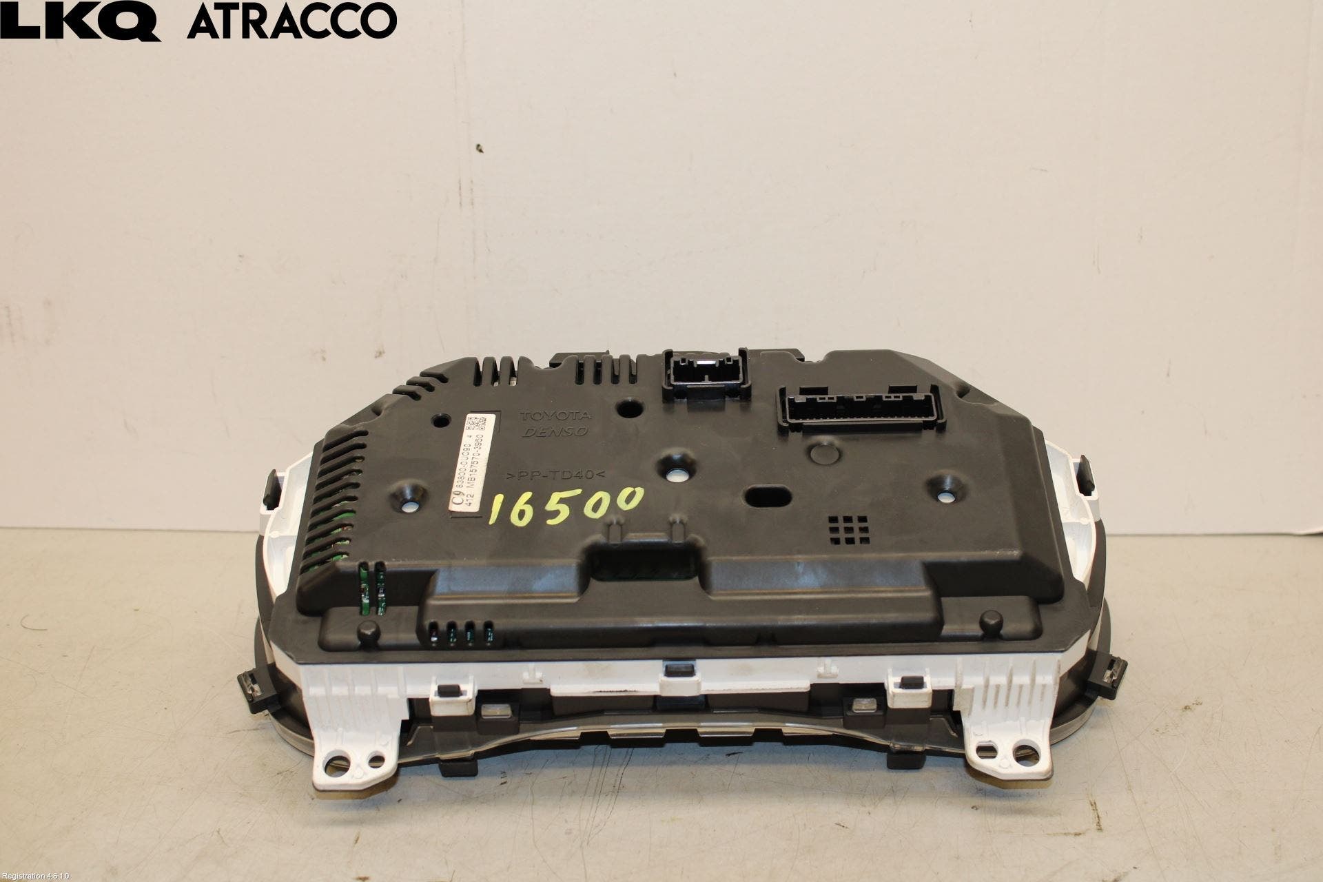 Toyota YARIS XP130 15-20 Instr Kombinert