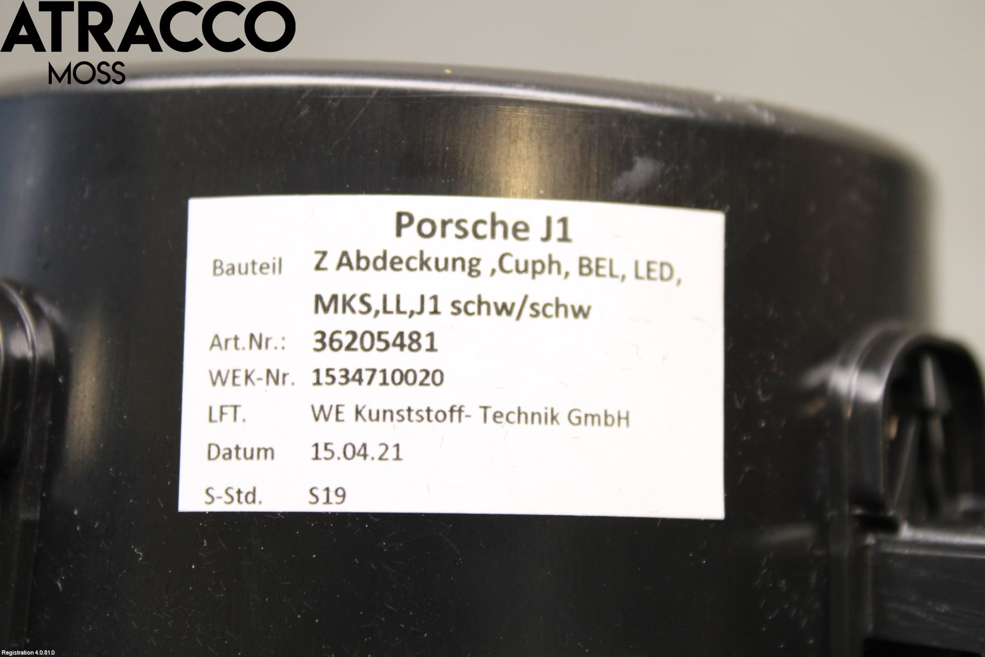 Porsche TAYCAN 20- Innr Koppholder