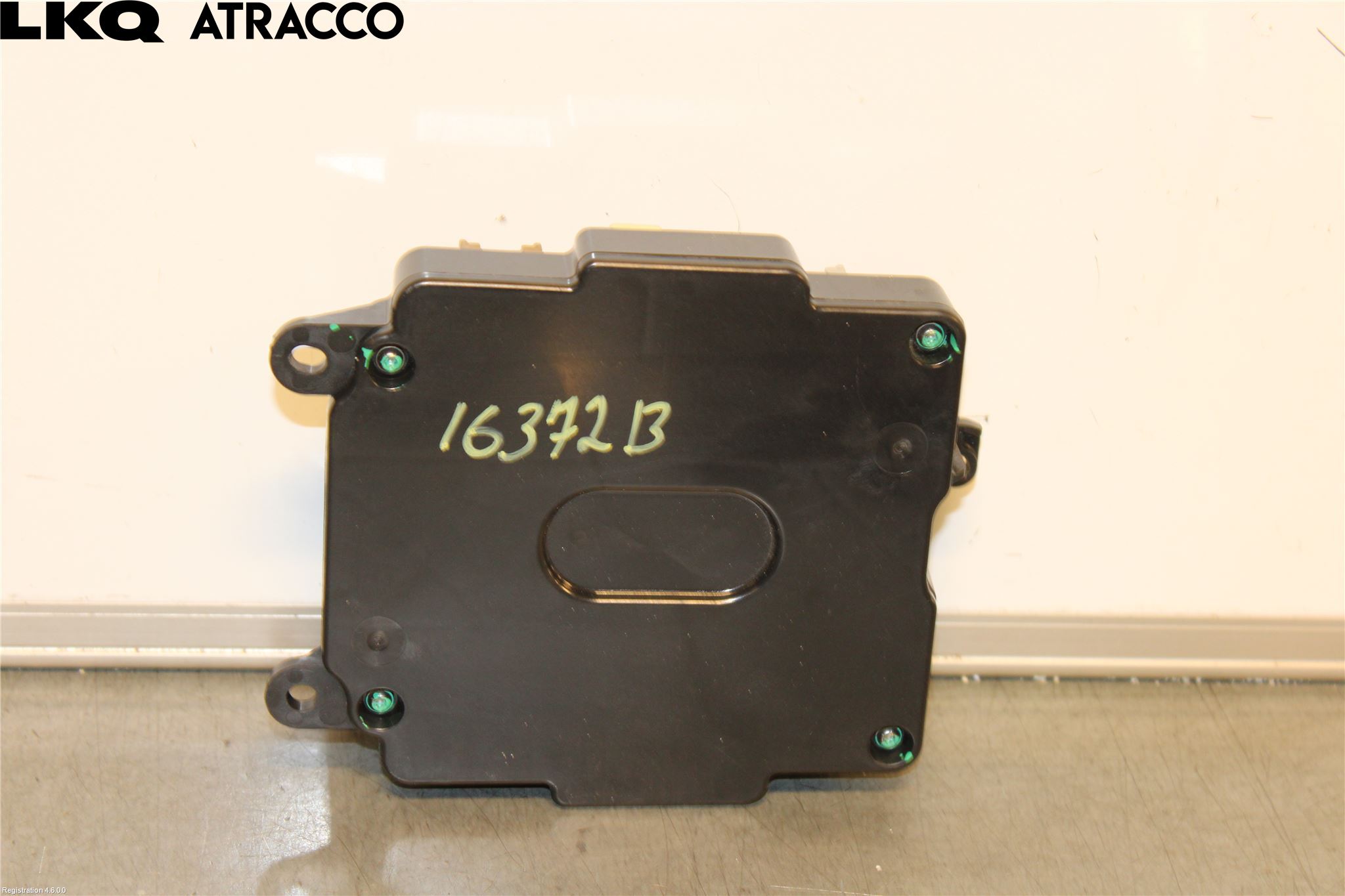 Tesla MODEL X 16- Styreenhet Dør