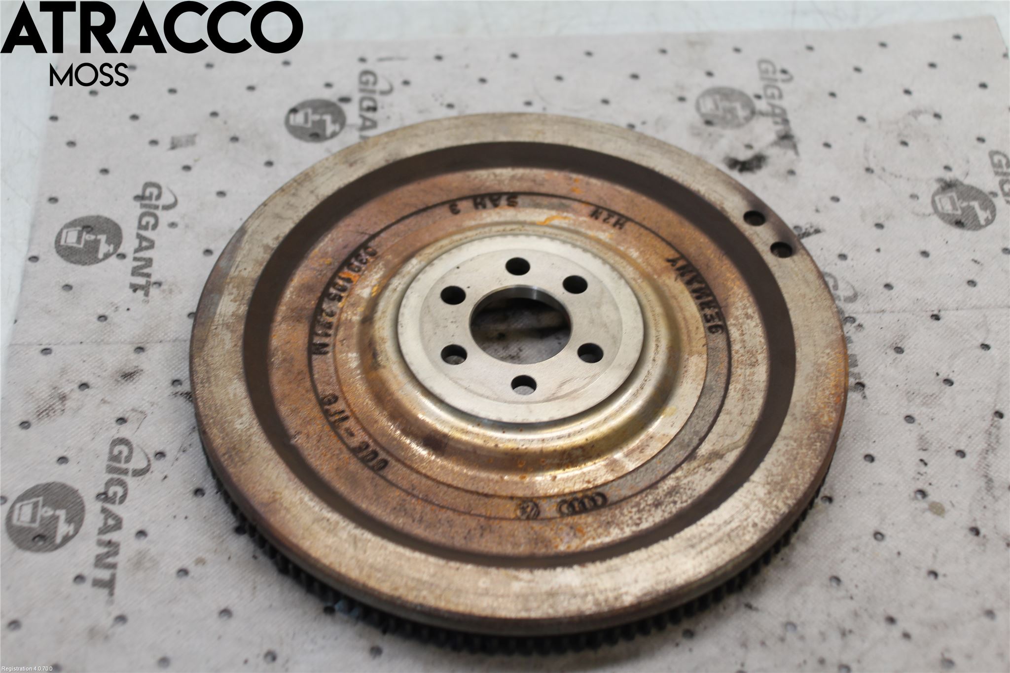 Volkswagen VW GOLF VI 09-13 Svinghjul Manuell