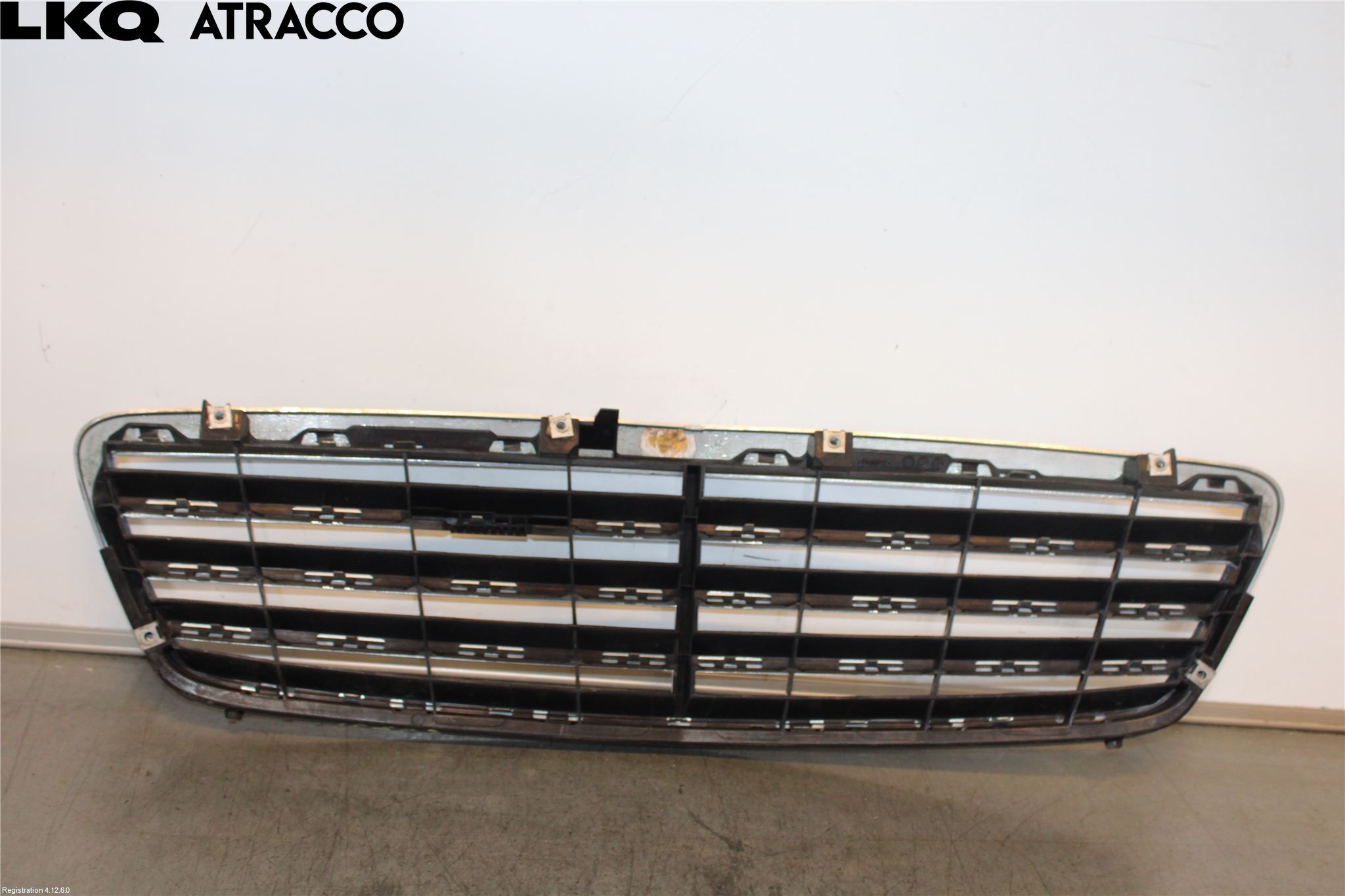 Mercedes-Benz MB C (203) 00-07 Grill Komplett
